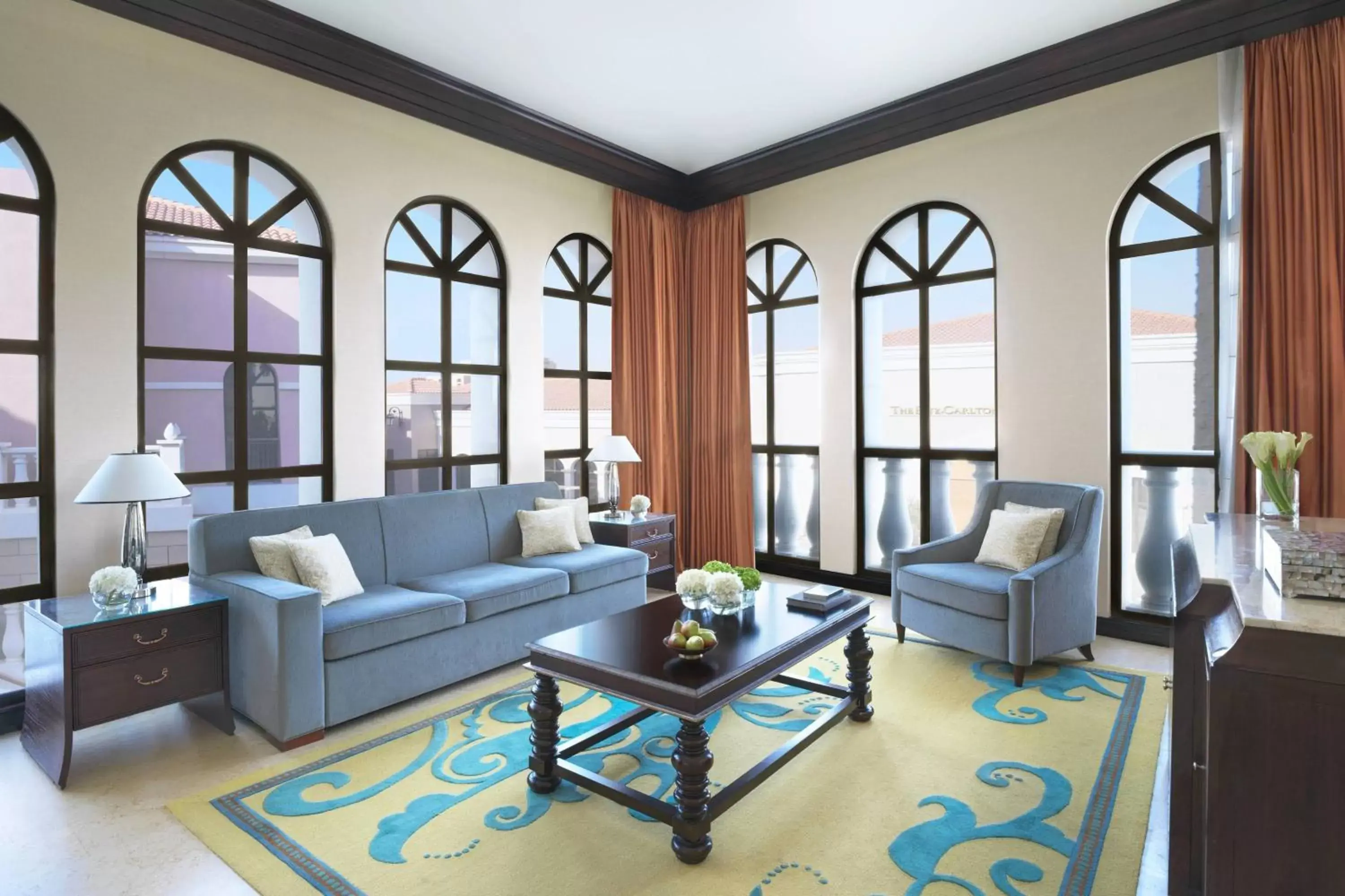 Living room, Seating Area in The Ritz-Carlton Abu Dhabi, Grand Canal