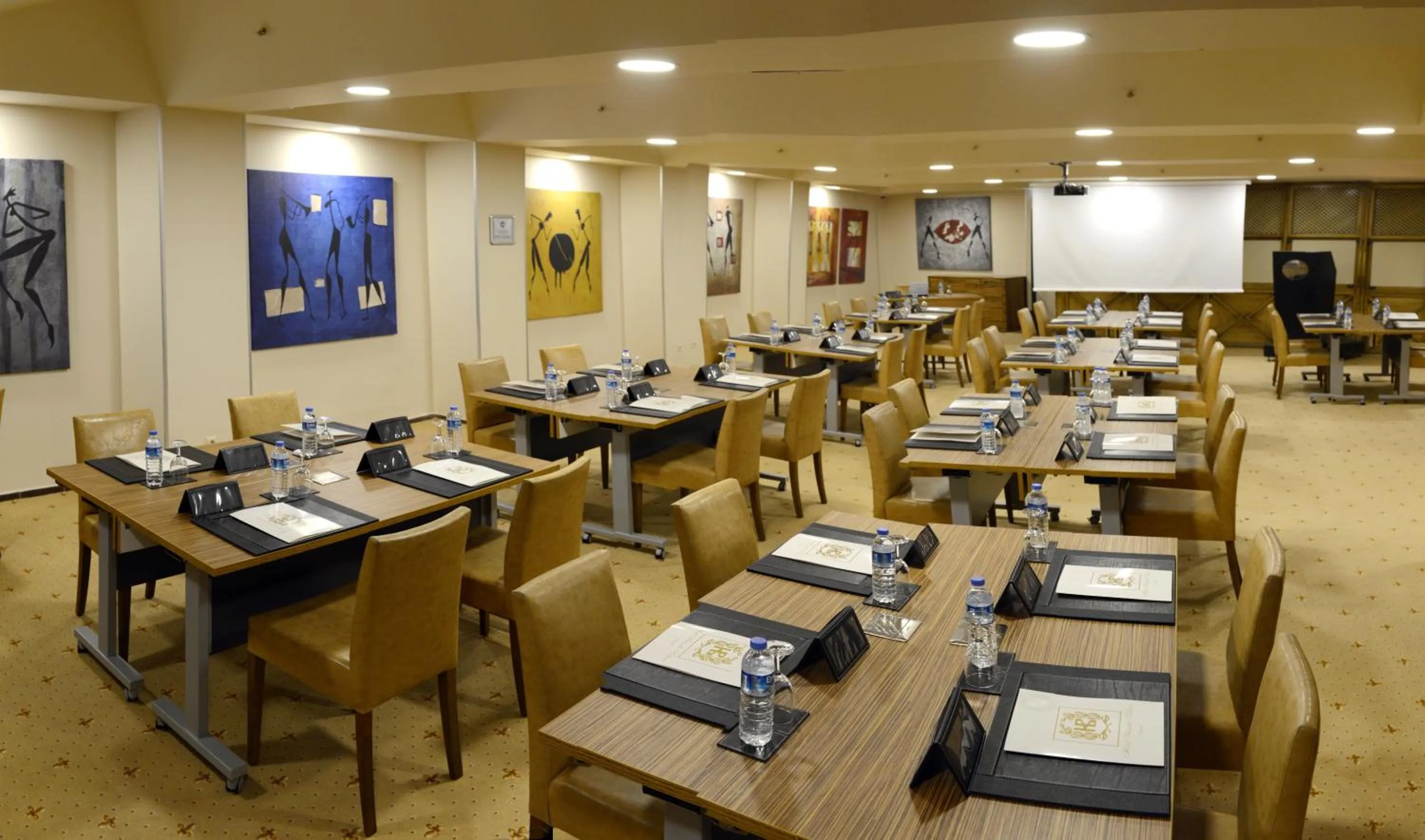 Restaurant/places to eat in Hotel Buyuk Keban