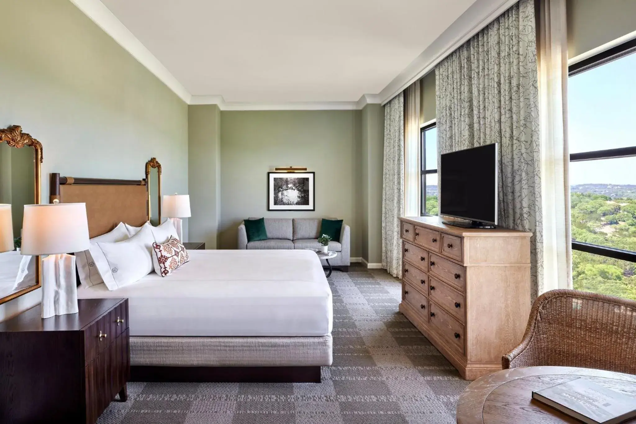 Photo of the whole room, Bed in Omni Barton Creek Resort and Spa Austin