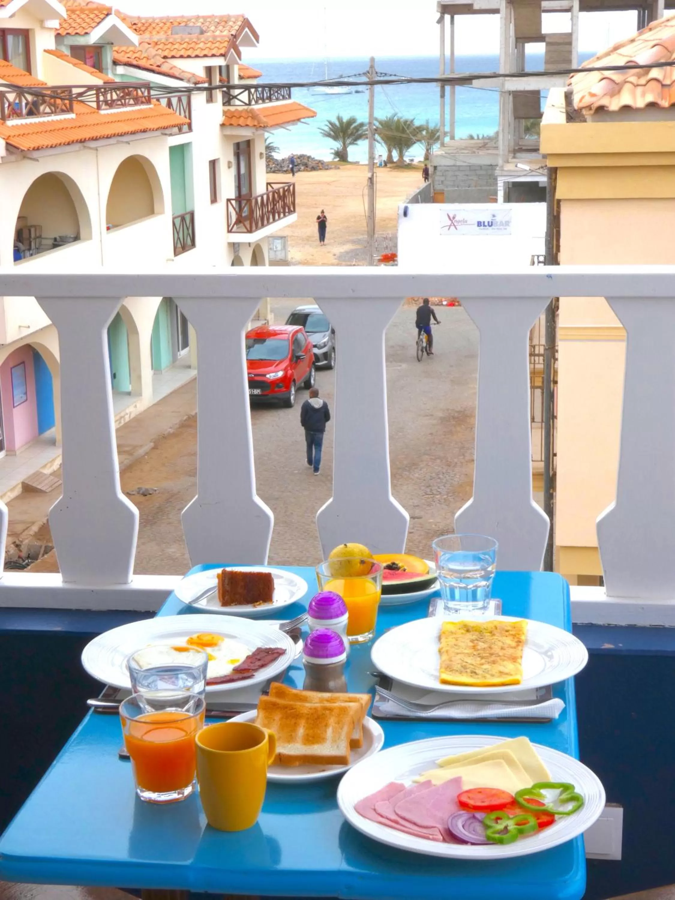 Restaurant/places to eat in Hotel MiraBela