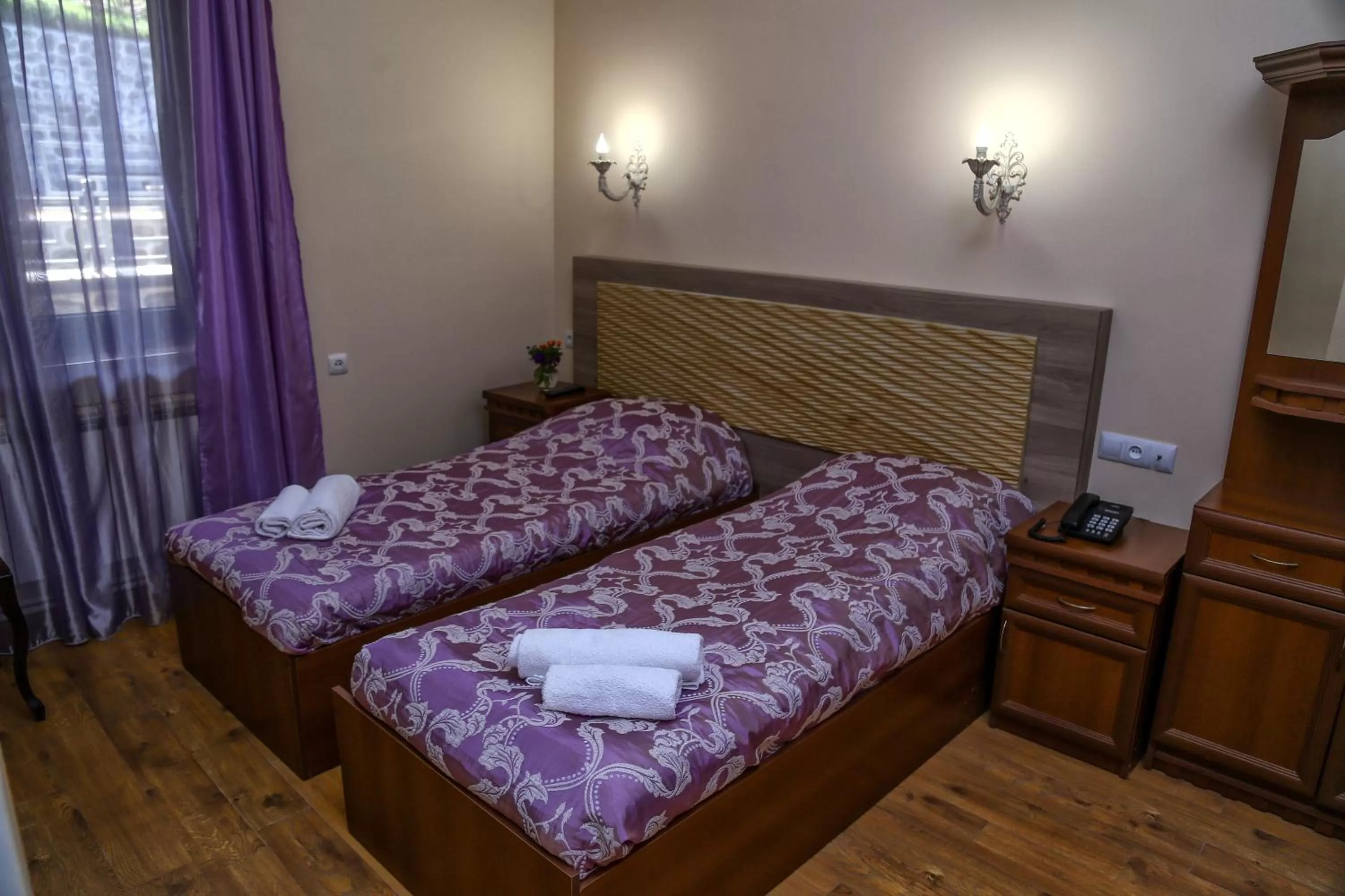 Photo of the whole room in Lara Hotel