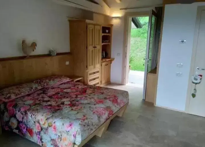 Photo of the whole room, Bed in Locazione turistica - B&B- Cocodè