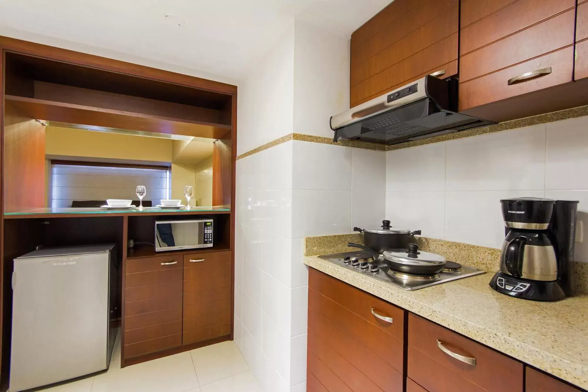 Kitchen or kitchenette, Kitchen/Kitchenette in Tequendama Suites and Hotel