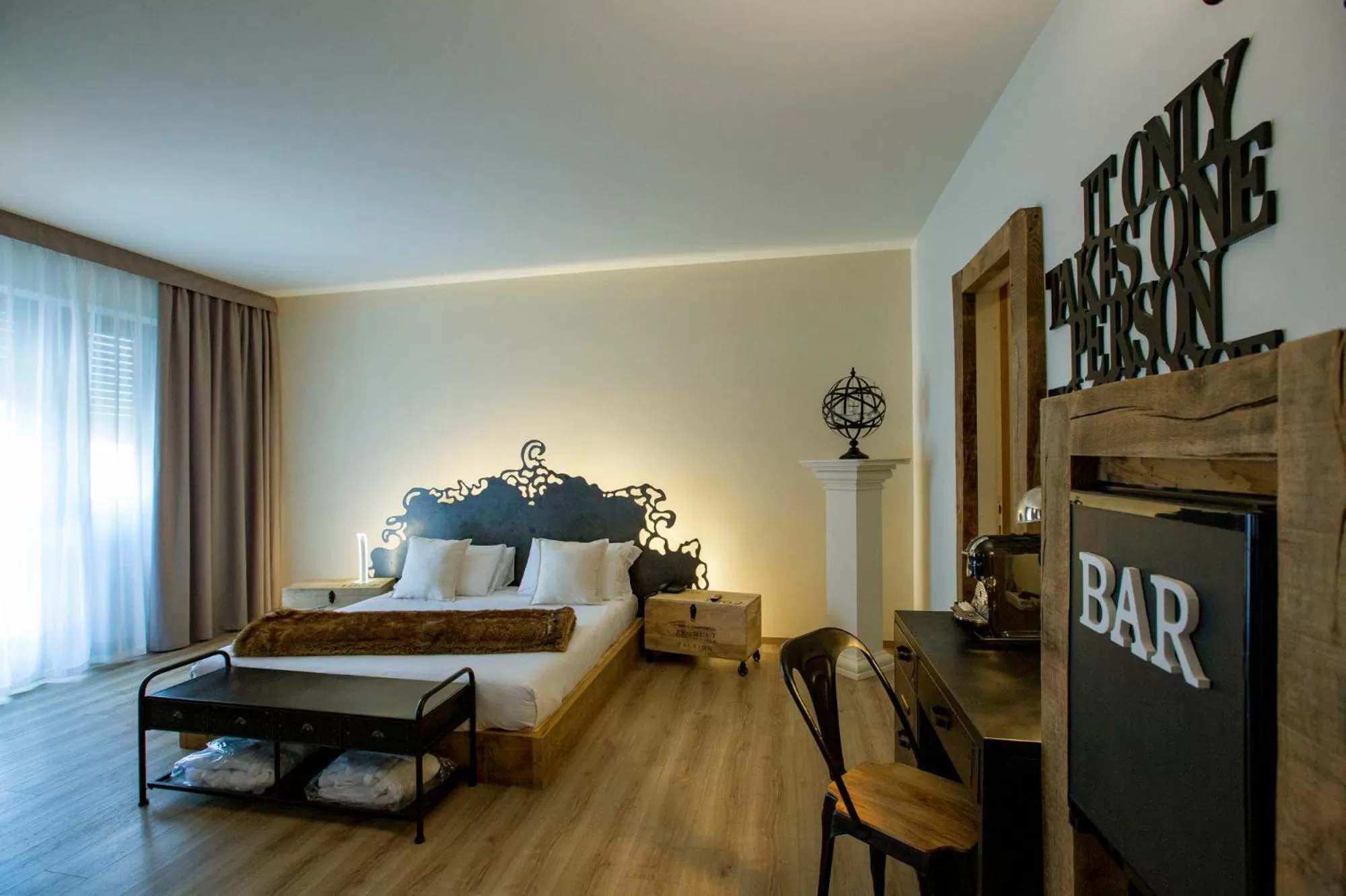 Photo of the whole room, Bed in Hotel Villa Malpensa