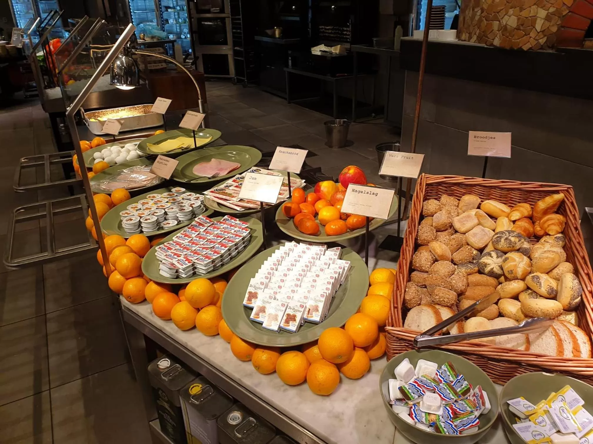 Restaurant/places to eat in Gr8 Hotel Maastricht Aachen Airport