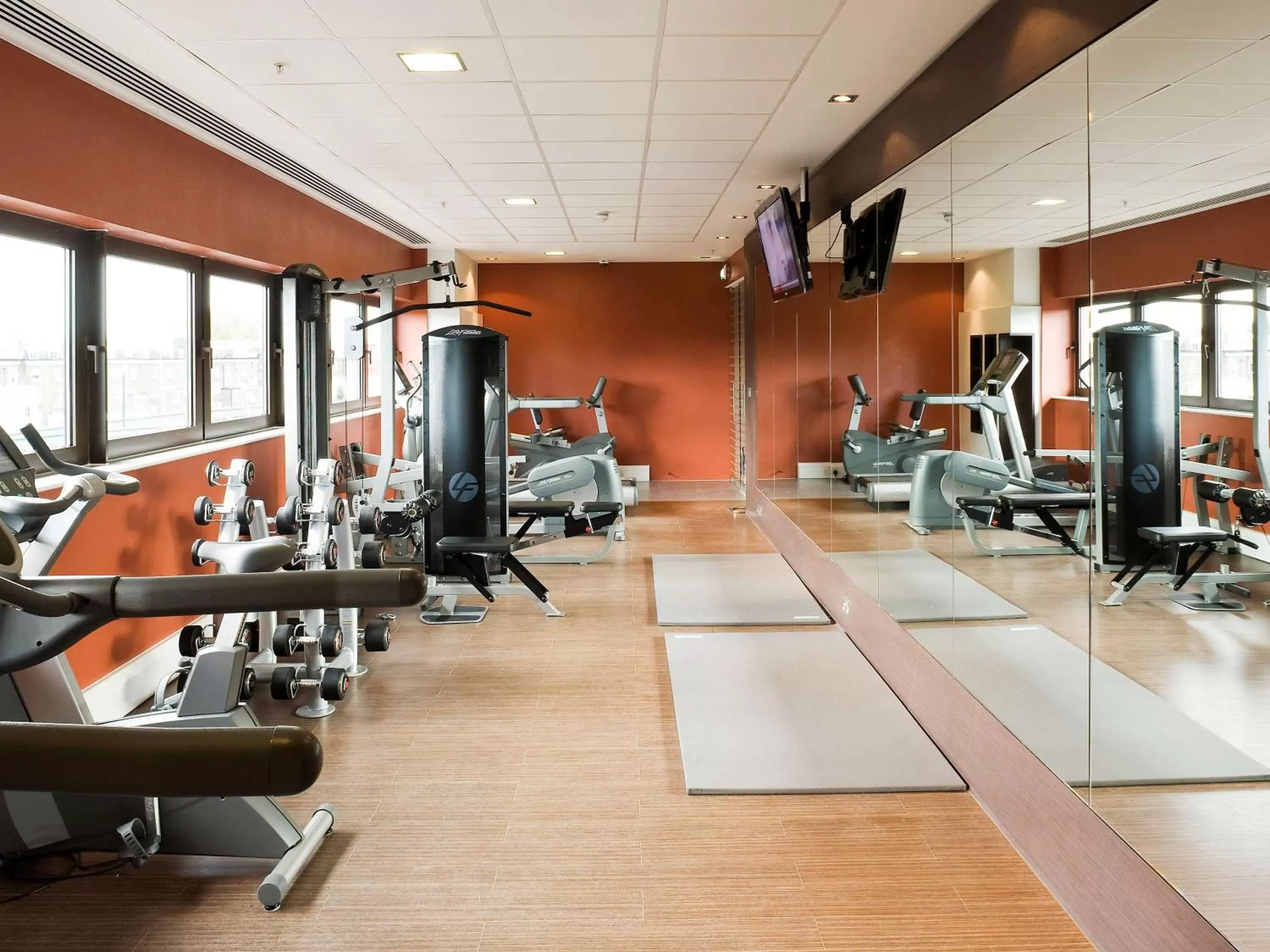 Fitness centre/facilities, Fitness Center/Facilities in Novotel London Paddington
