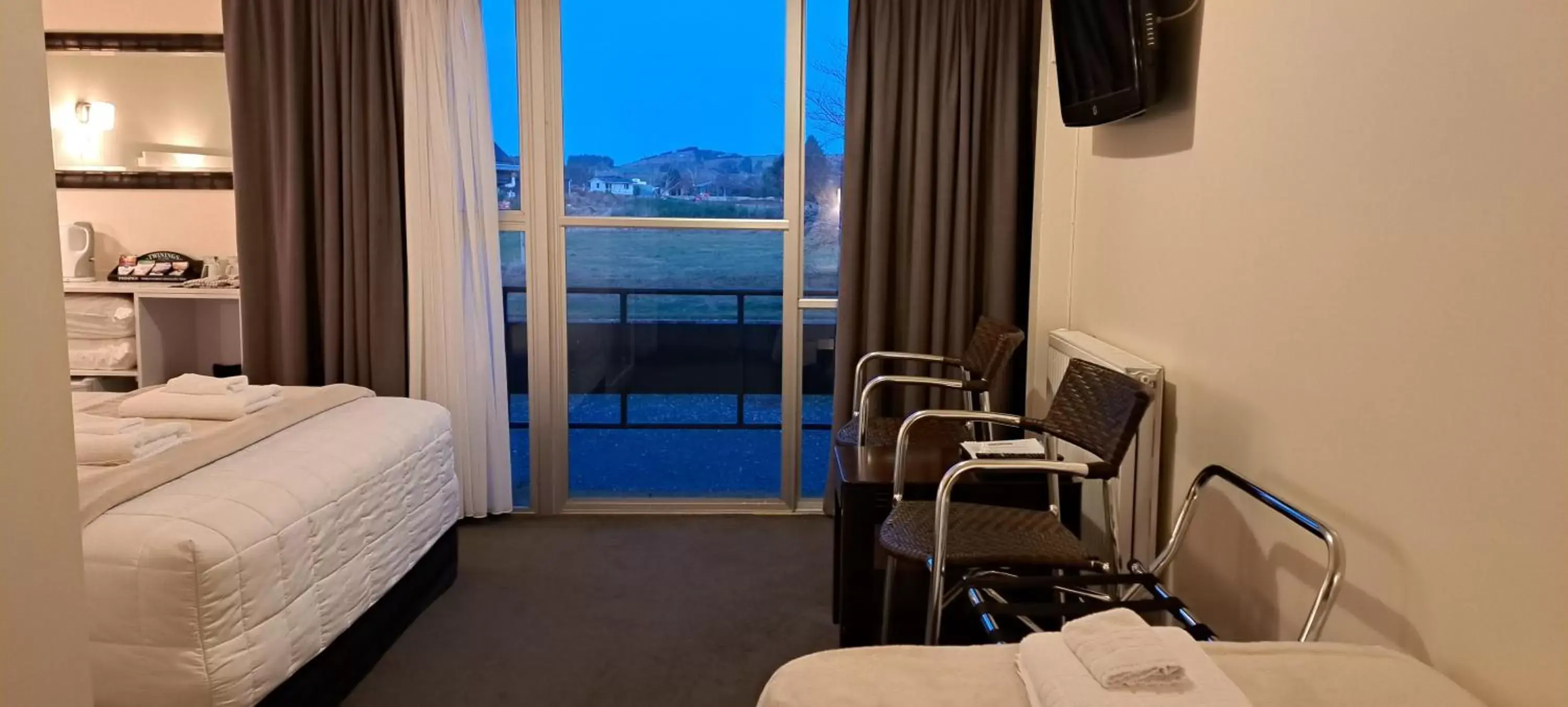 Bedroom in Fiordland Hotel