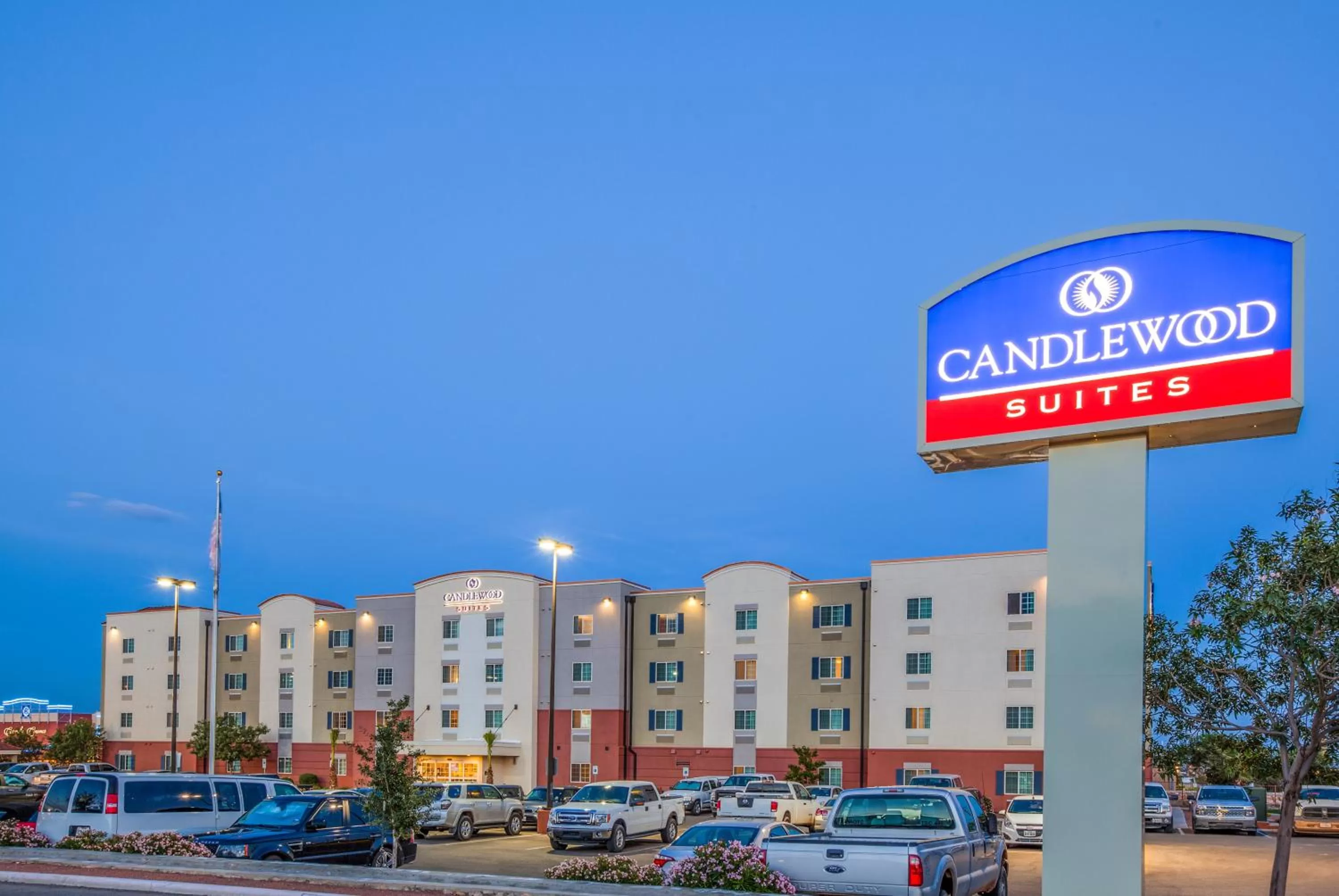 Property building in Candlewood Suites El Paso by IHG