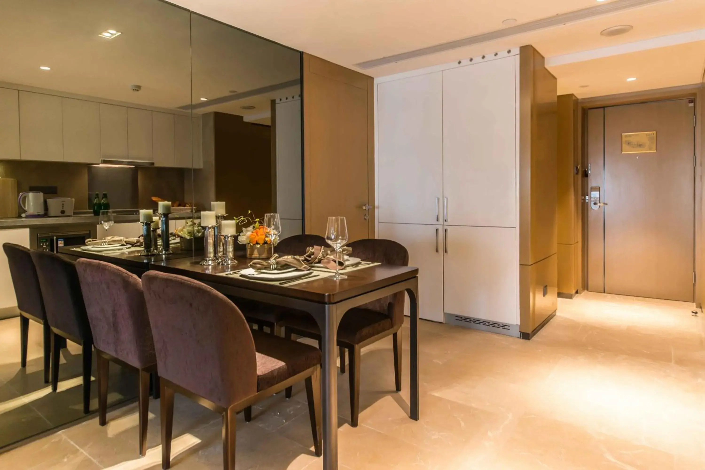 Dining area in Somerset Grandview Shenzhen Dining area in Somerset Grandview Shenzhen
