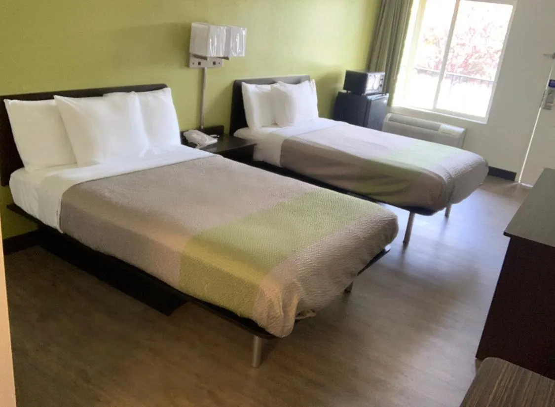 Bed in Motel 6-Yakima, WA - Downtown