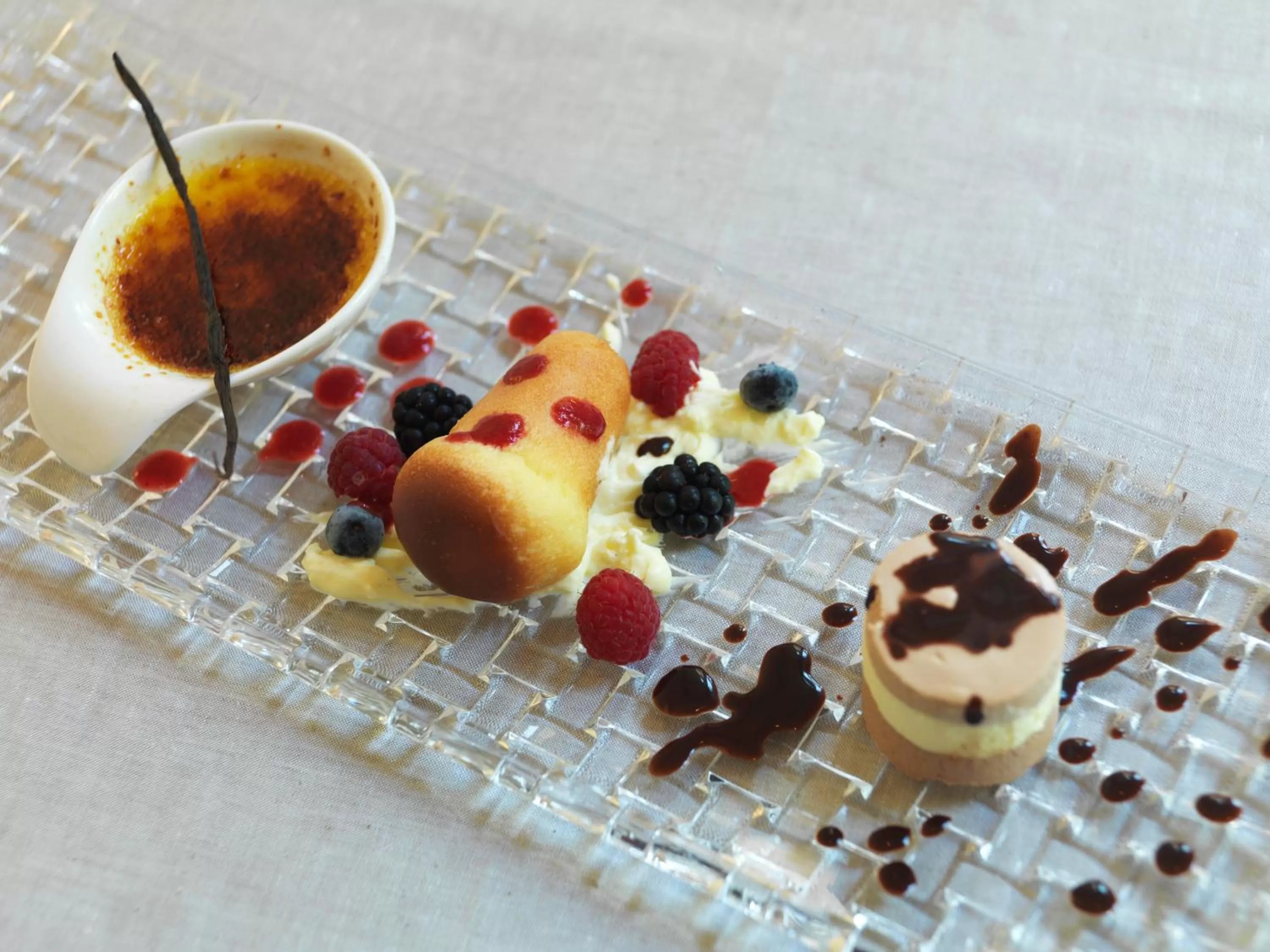 Food in Rocco Forte Hotel De Russie