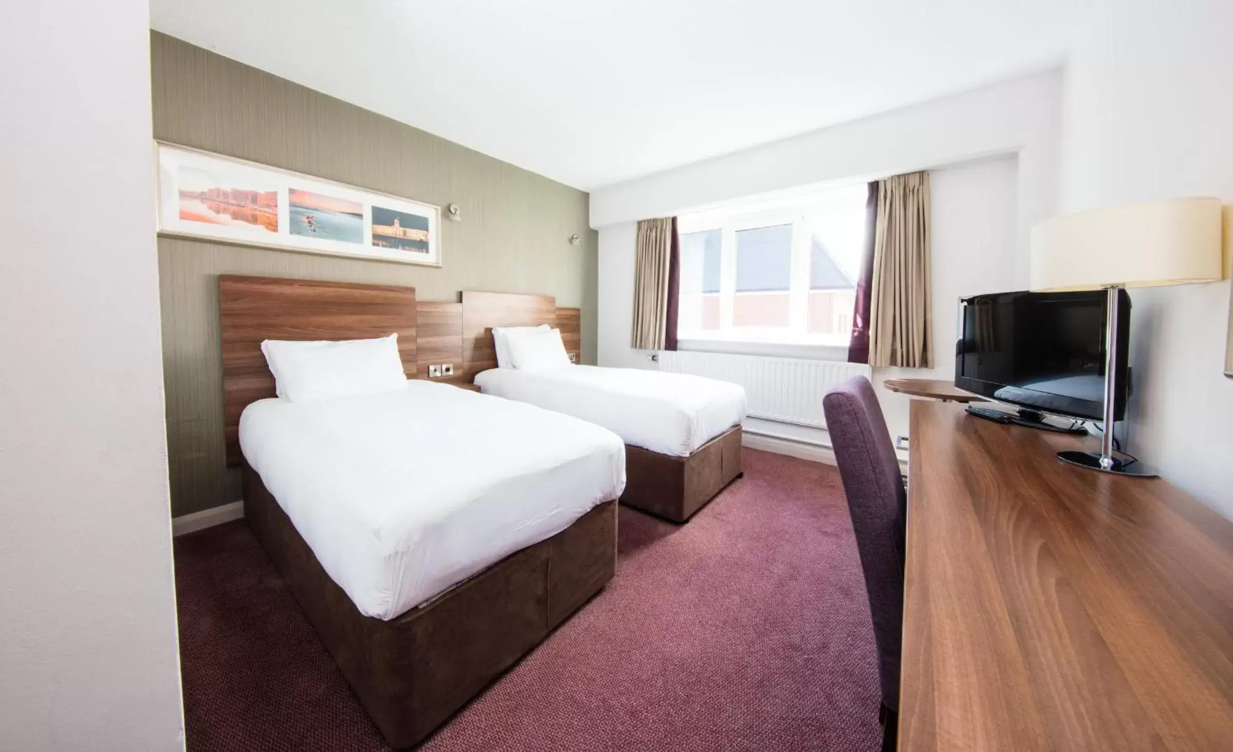 Photo of the whole room, Bed in Leonardo Hotel Cork Photo of the whole room, Bed in Leonardo Hotel Cork