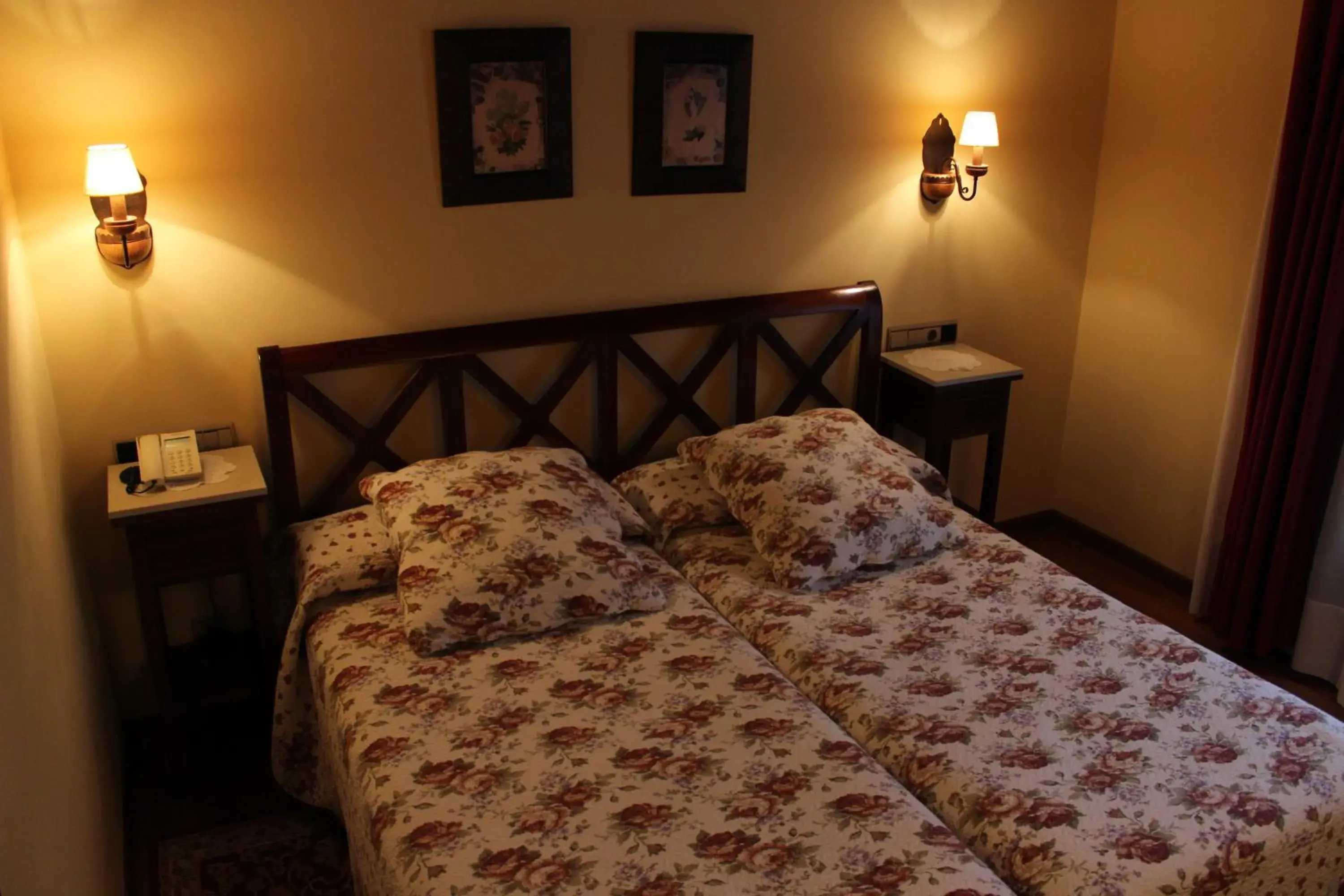 Bedroom, Bed in Hotel Casa Prendes