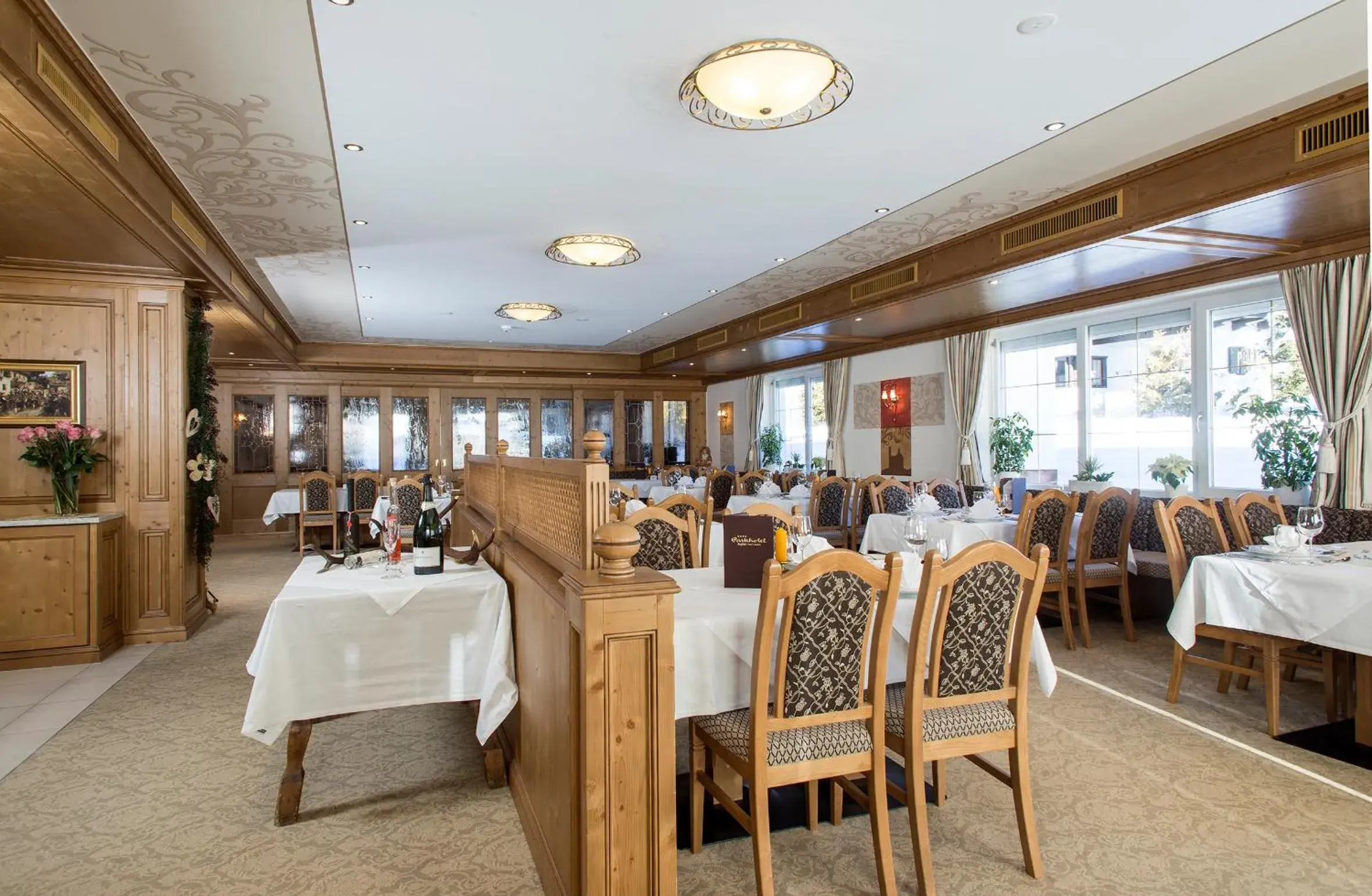 Restaurant/Places to Eat in Parkhotel Seefeld