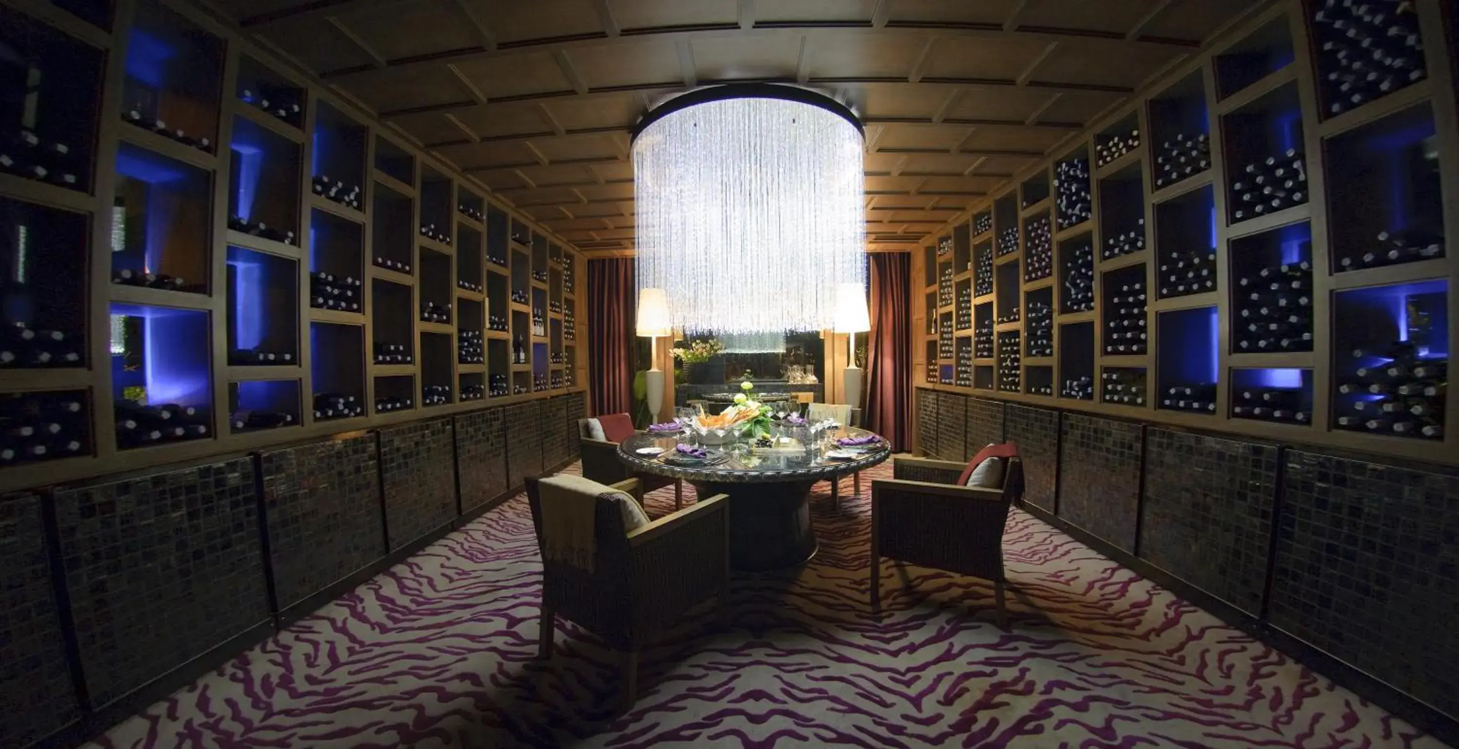 Restaurant/places to eat in Anantara Mai Khao Phuket Villas Restaurant/places to eat in Anantara Mai Khao Phuket Villas