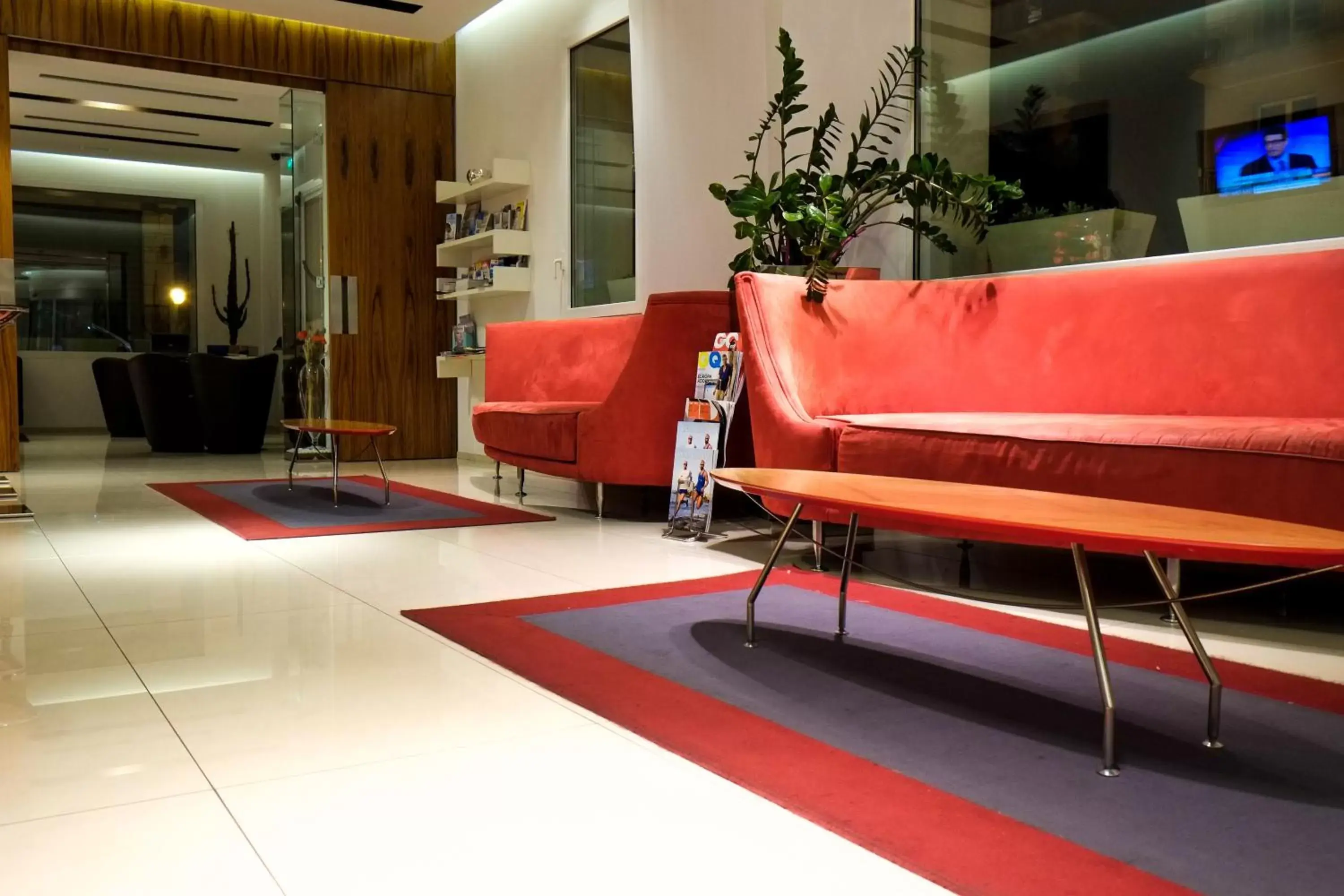 Lounge or bar, Lobby/Reception in Card International Hotel