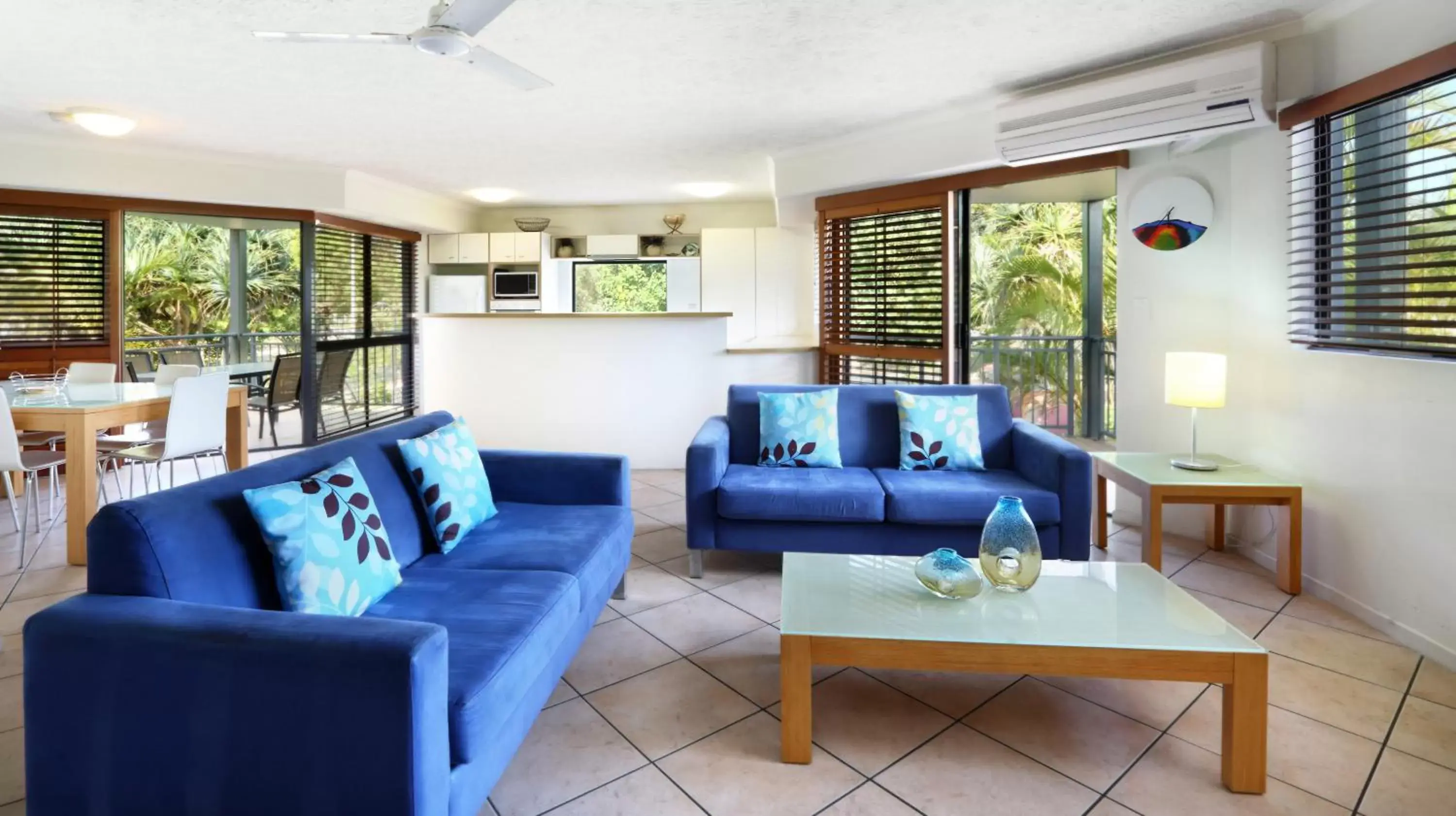 Living room, Seating Area in Portobello By The Sea