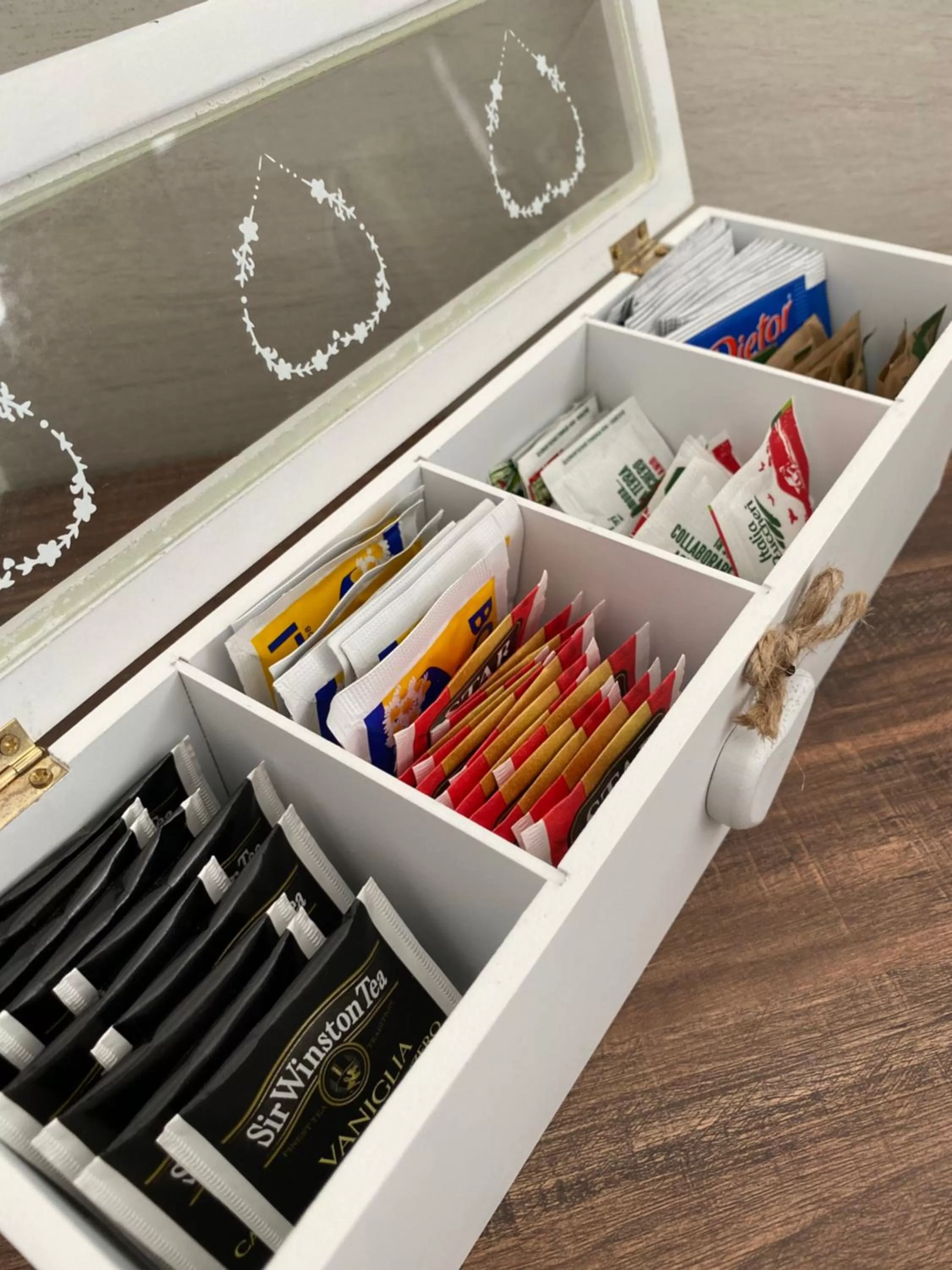 Coffee/tea facilities in Mamì B&B