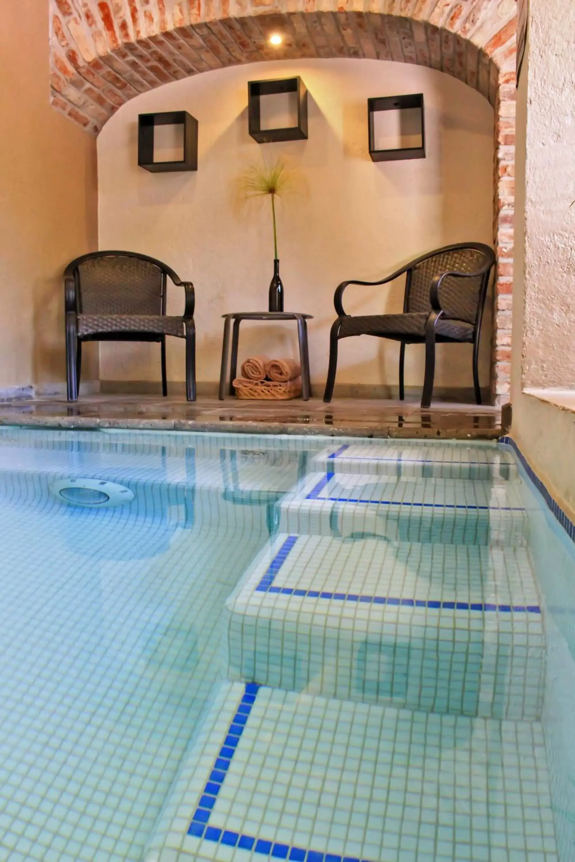 Spring, Swimming Pool in Hotel Boutique La Granja