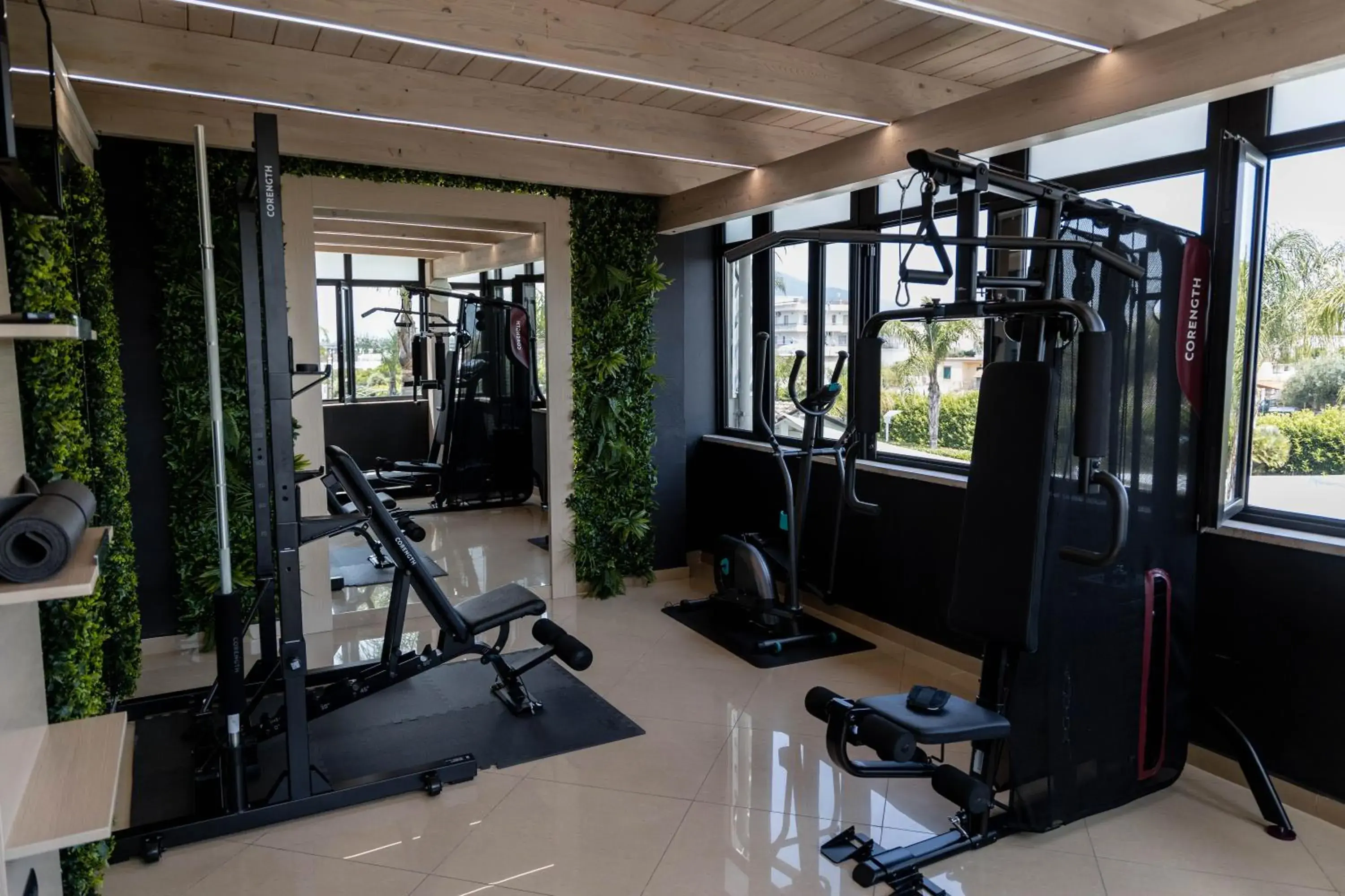 Fitness centre/facilities, Fitness Center/Facilities in Hotel Nelton