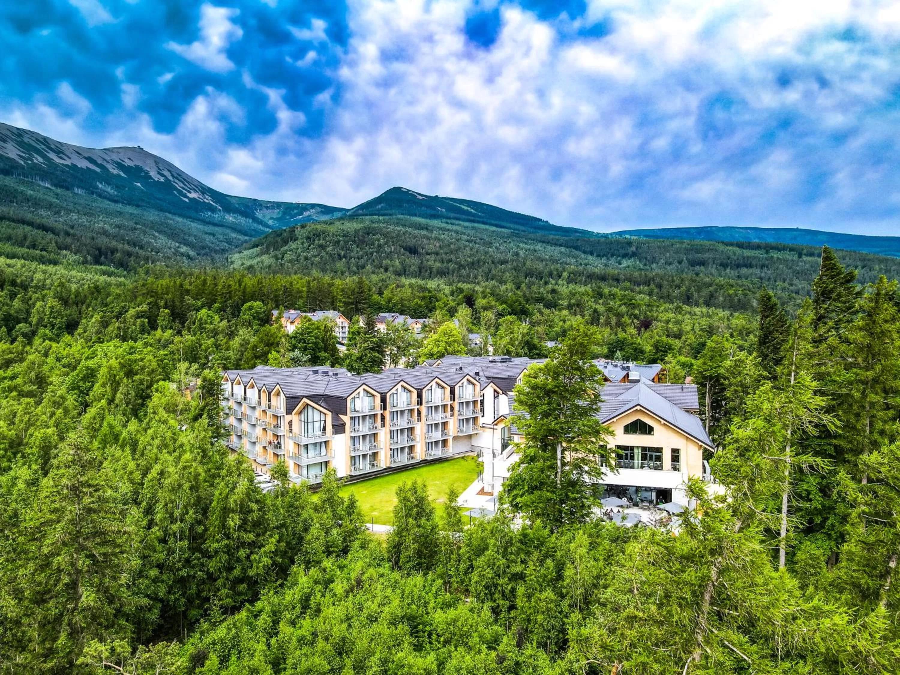 Green Mountain 5* Hotel