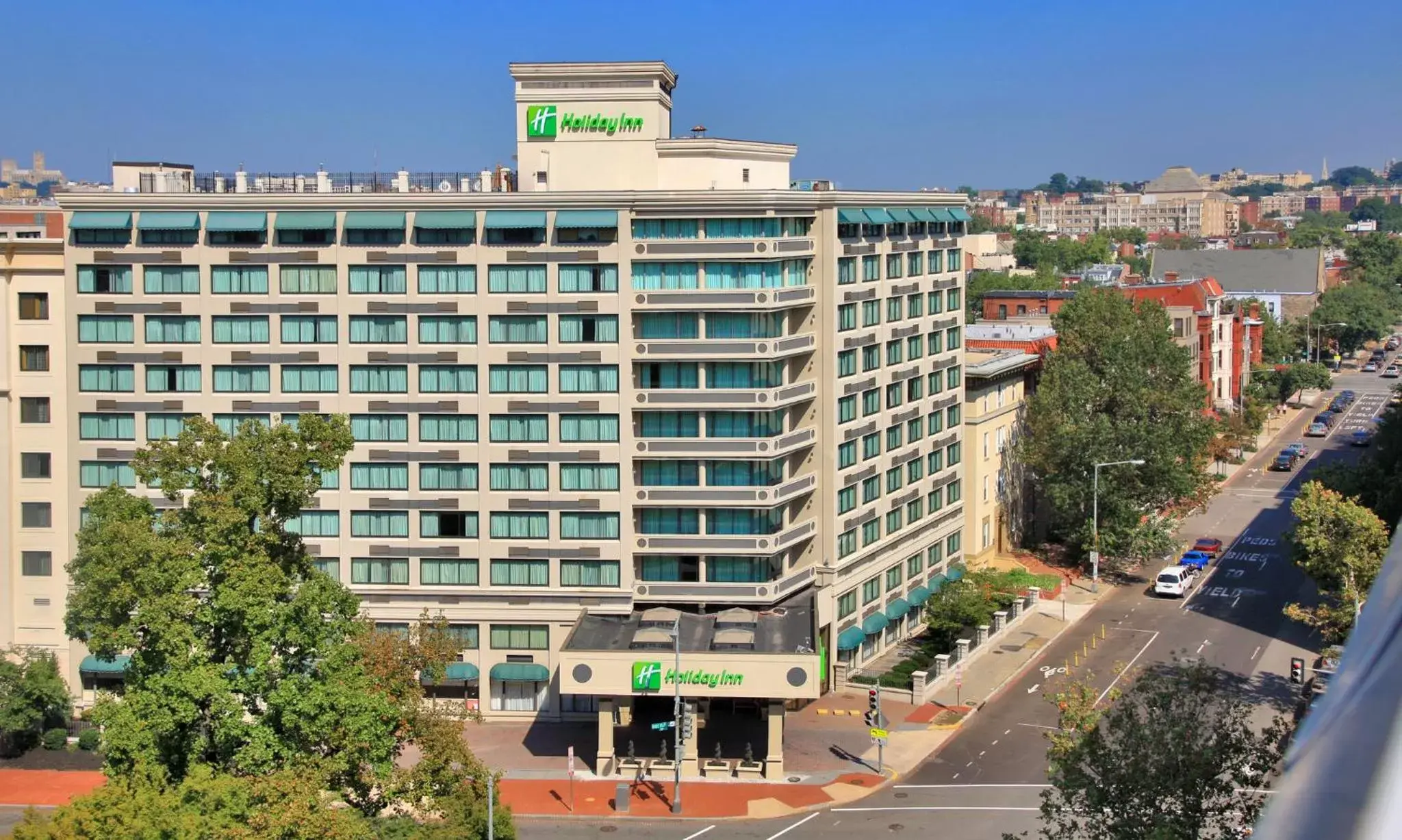 Property building in Holiday Inn Washington-Central/White House, an IHG Hotel