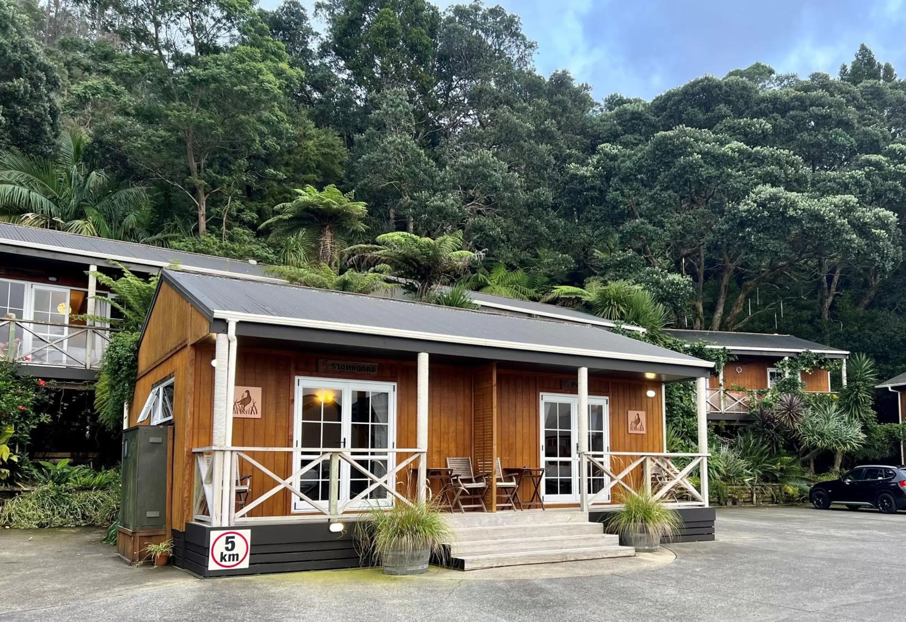 Property Building in Anchor Lodge Motel