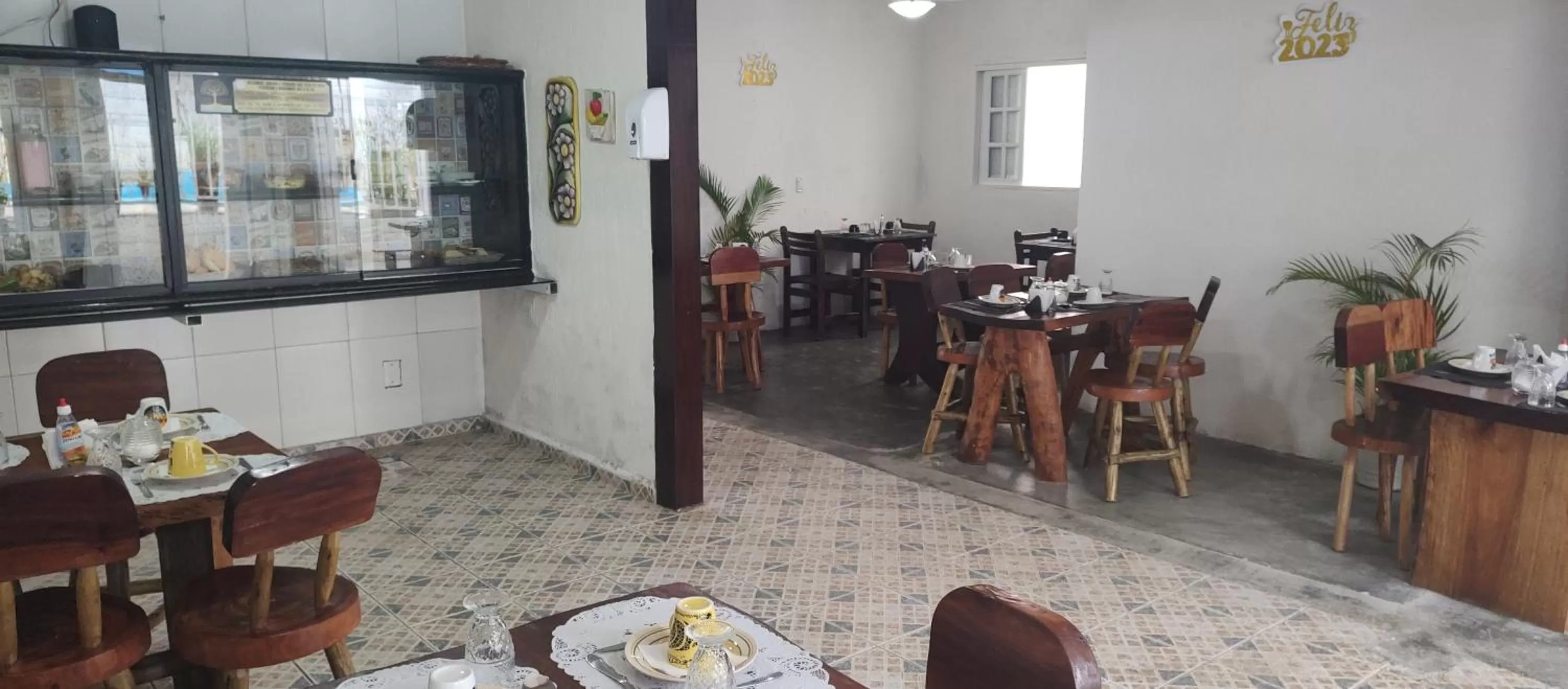 Breakfast, Restaurant/Places to Eat in Hotel Lazaro Ubatuba Ltda