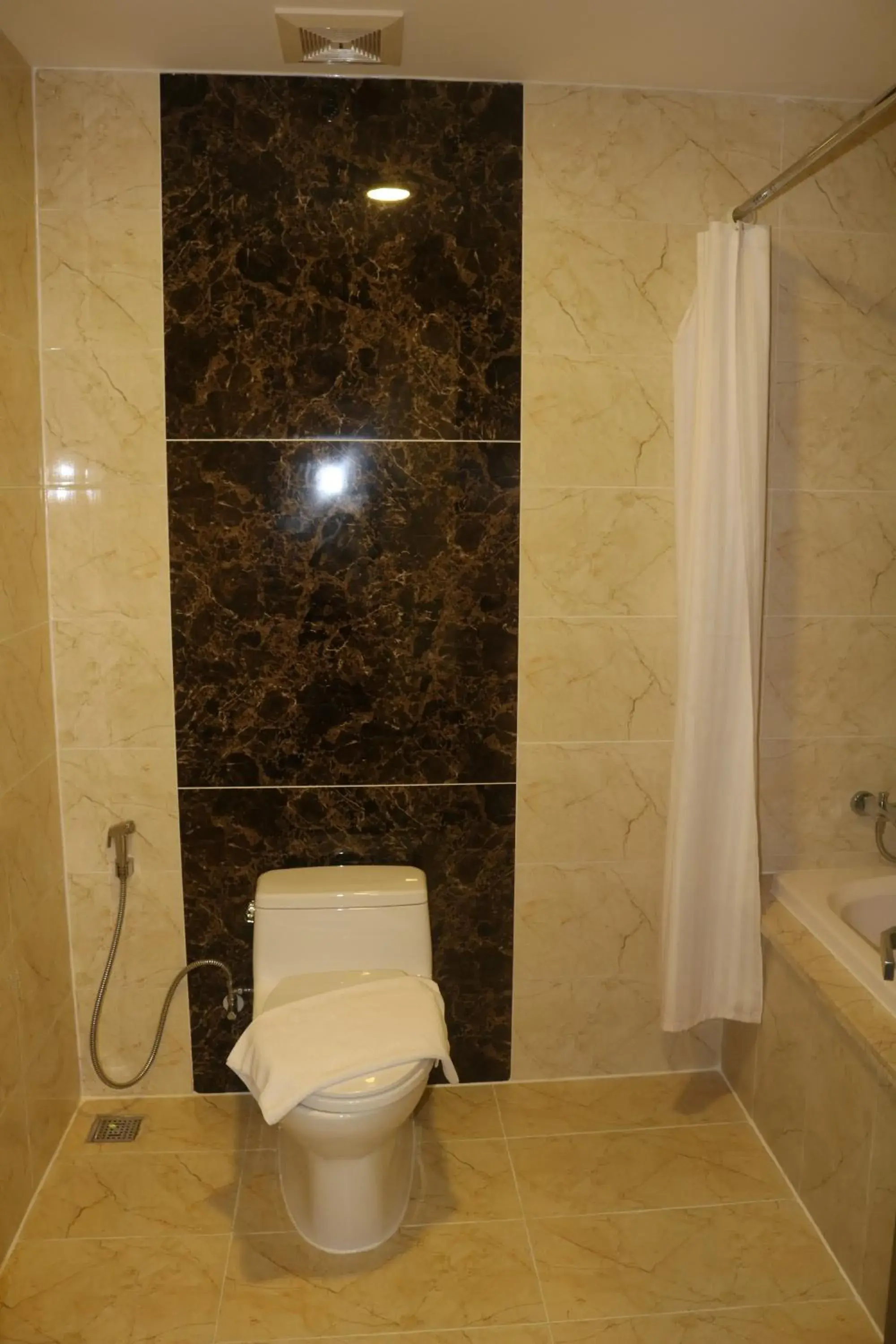 Toilet, Bathroom in Muong Thanh Luxury Can Tho Hotel