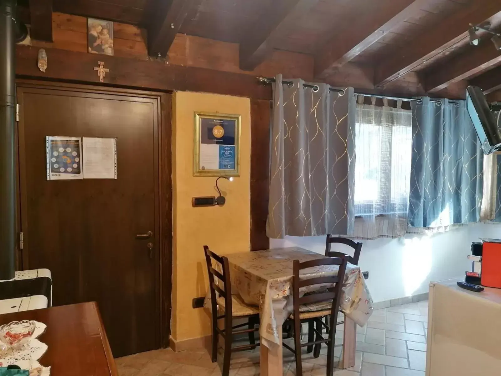 Dining Area in Il Castagneto