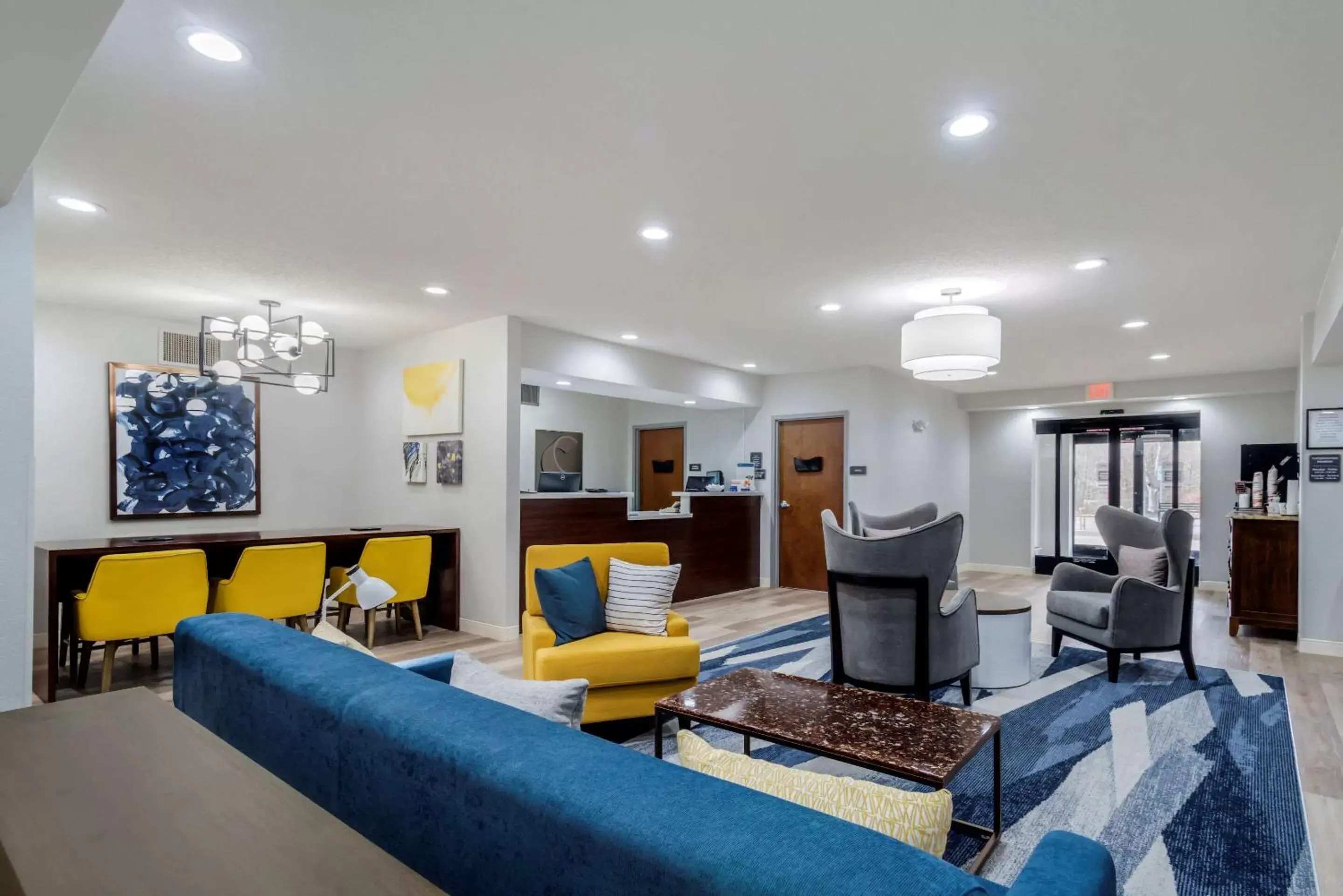 Lobby or reception, Seating Area in Comfort Inn & Suites