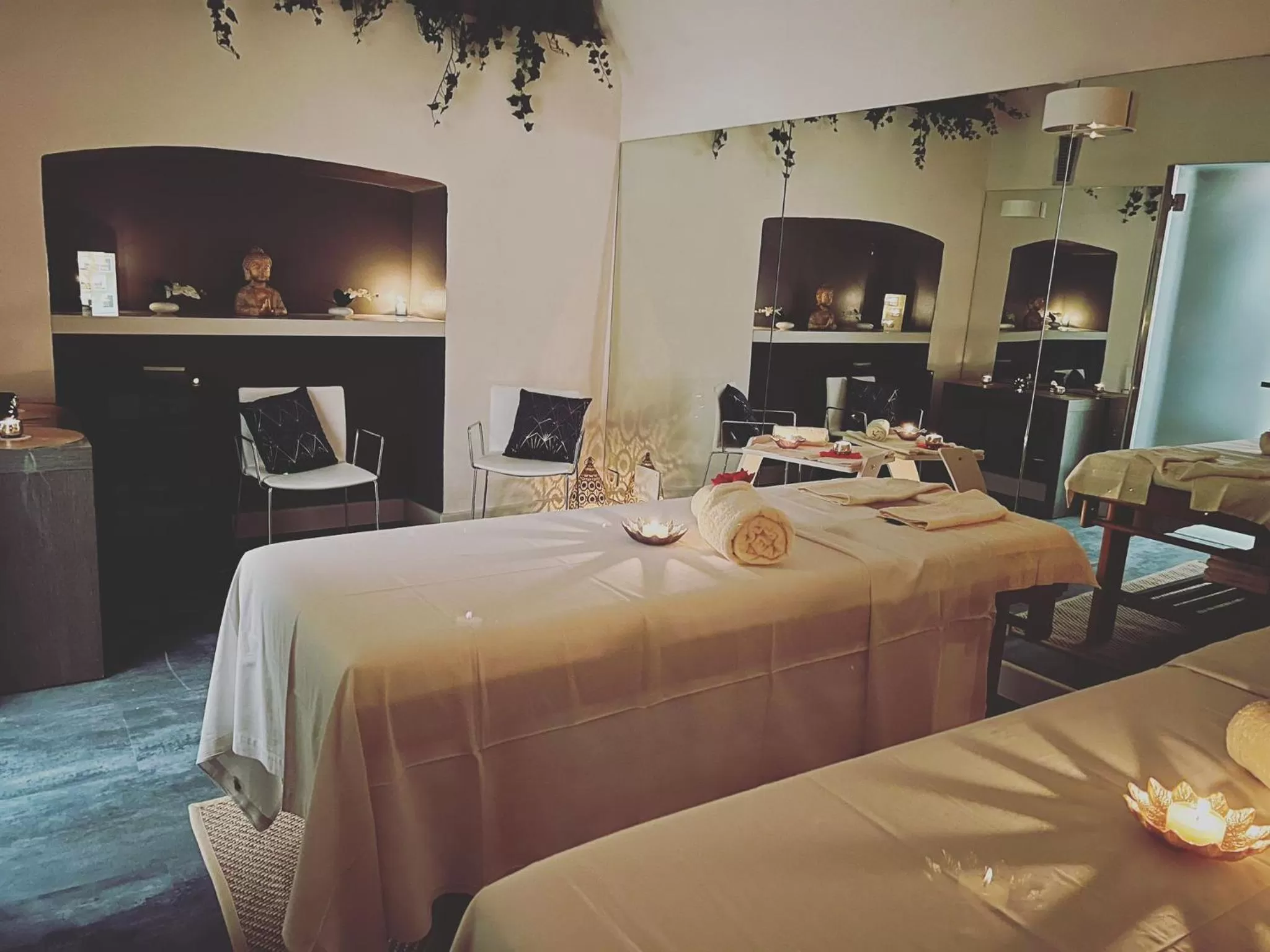 Trevi Palace Luxury Inn