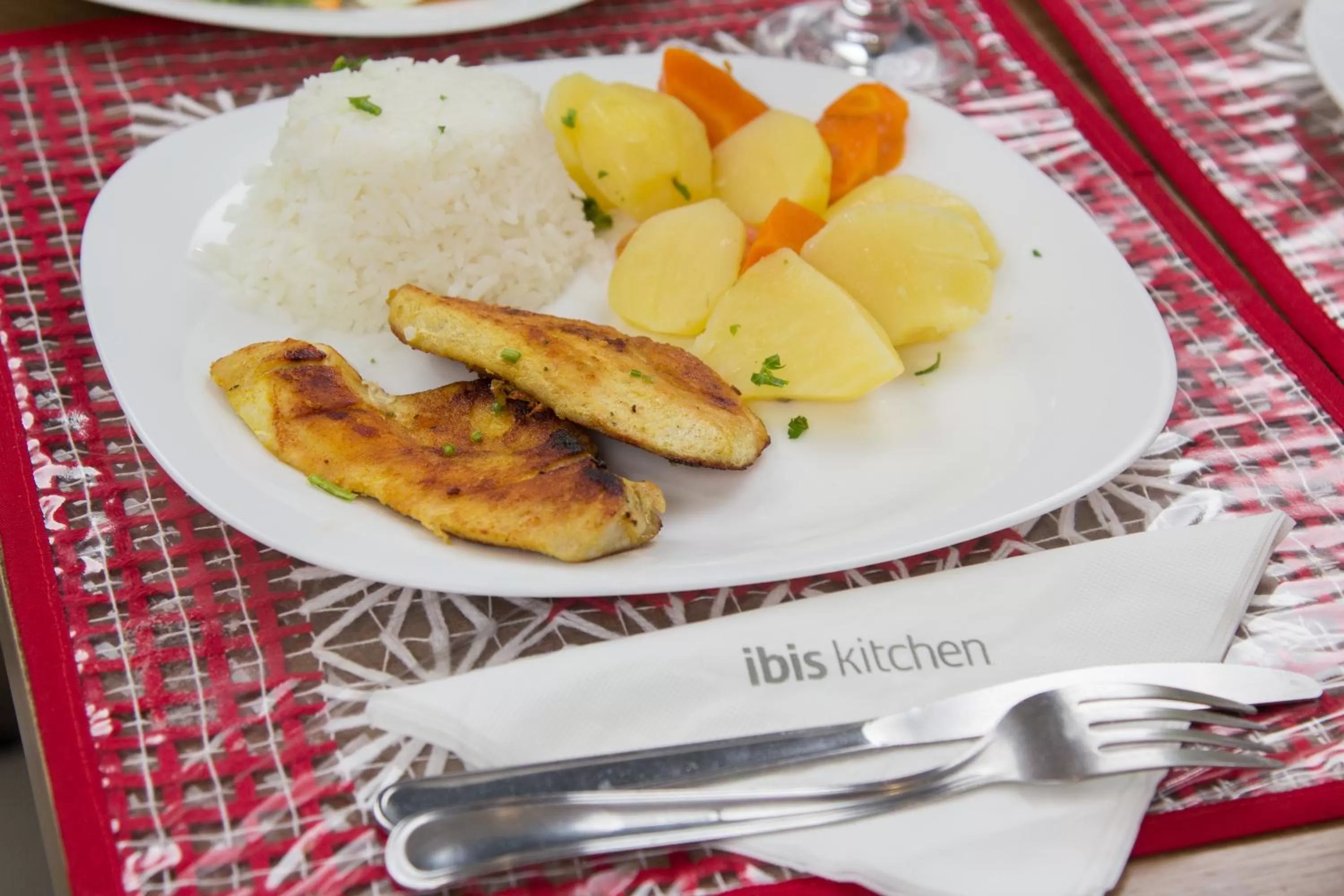 Restaurant/places to eat in ibis Maceio Pajuçara