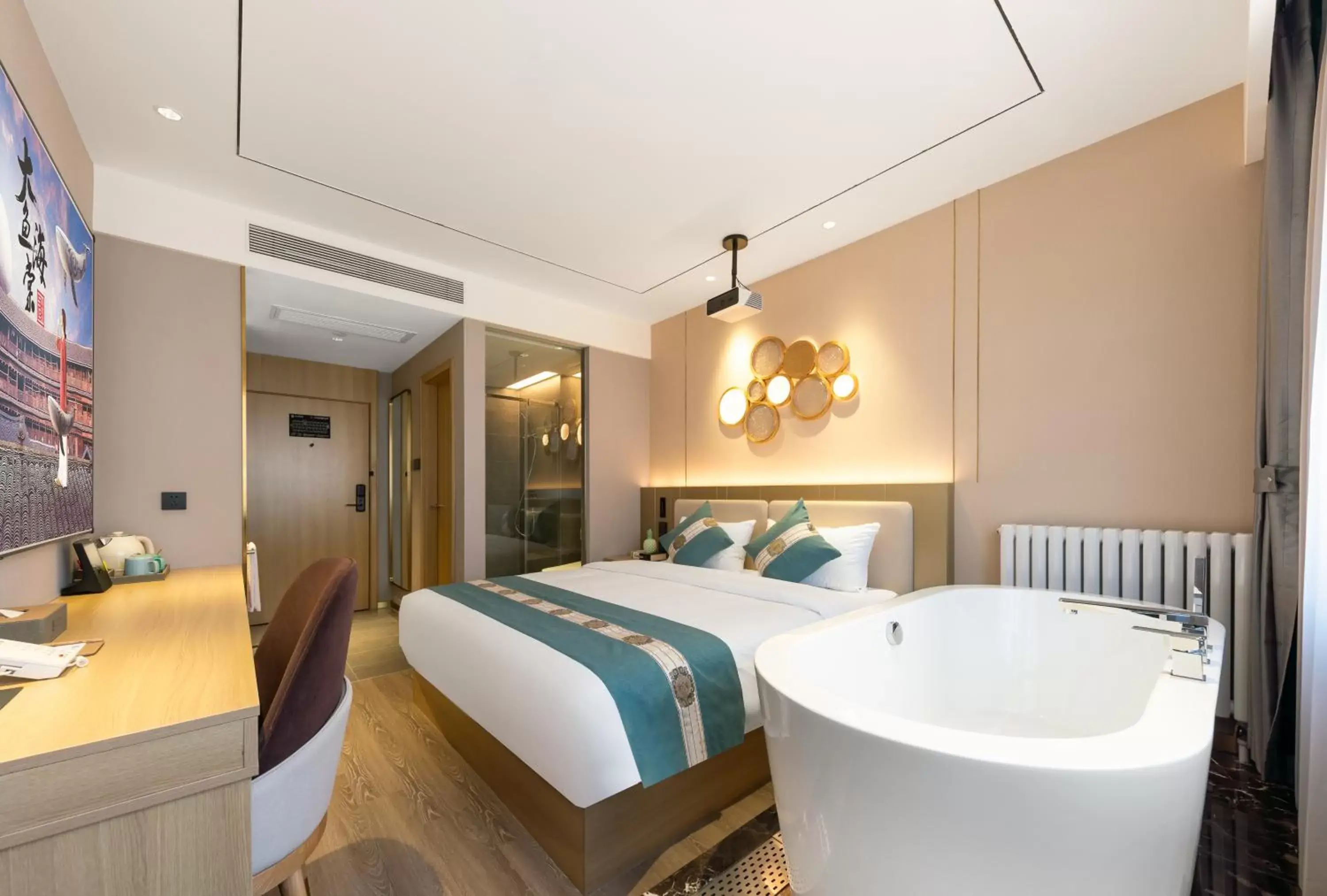 Bed in East Sacred Hotel-Beijing Tiananmen Square,the Forbidden City,Wangfujing Street,Located in the city center,Close to the subway Bed in East Sacred Hotel-Beijing Tiananmen Square,the Forbidden City,Wangfujing Street,Located in the city center,Close to the subway