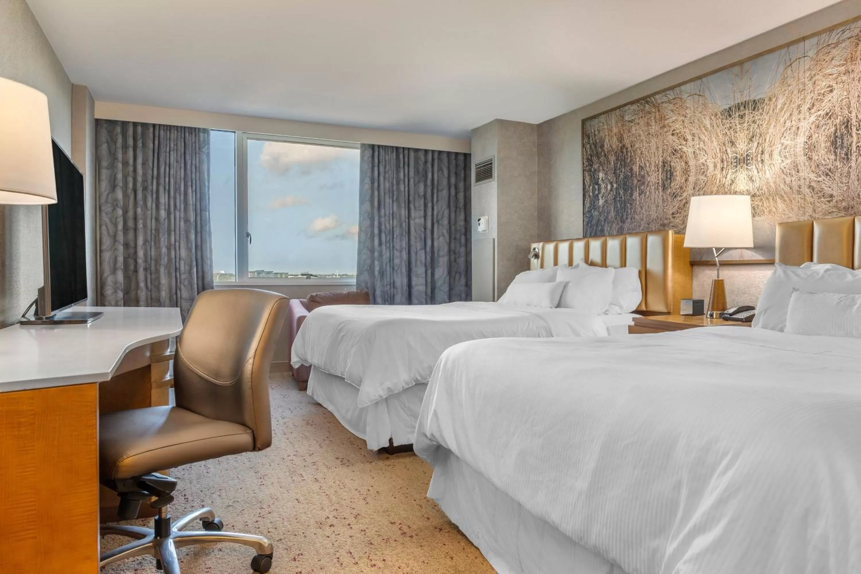 Traditional Queen Room with Two Queen Beds and Roll-in Shower - Mobility Accessible in The Westin Fort Lauderdale