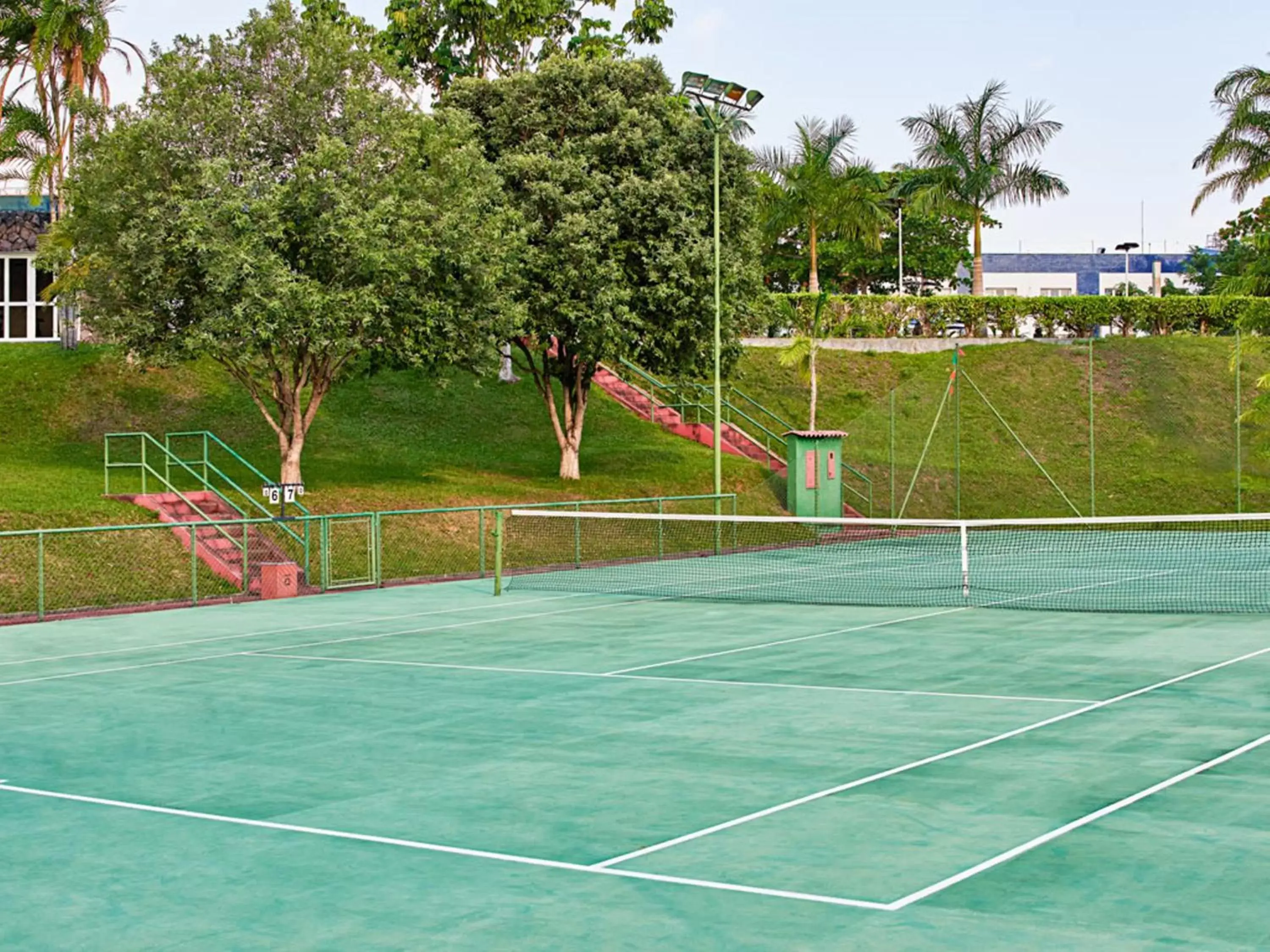 Activities, Tennis/Squash in Novotel Manaus