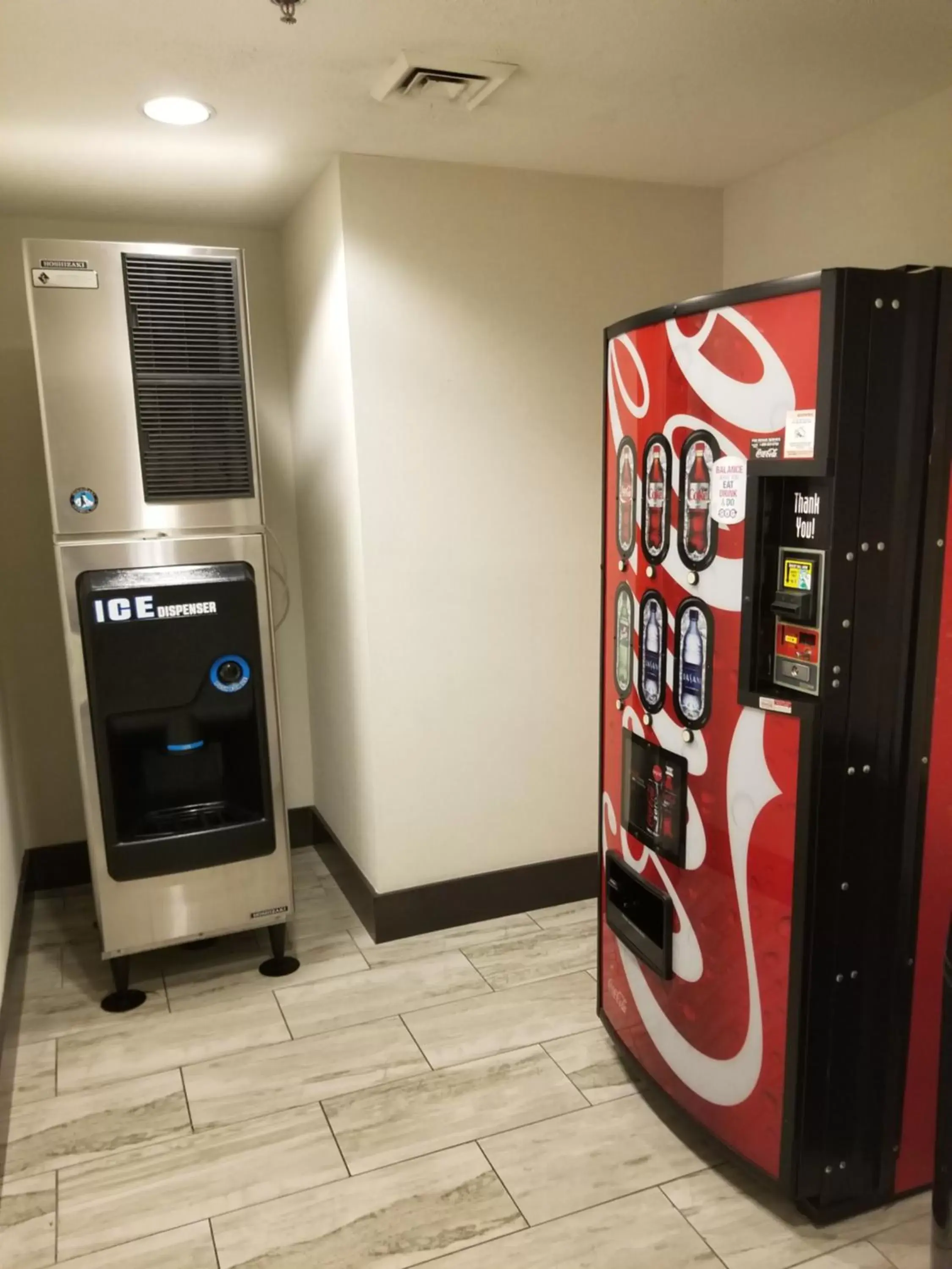 vending machine, Drinks in Wingate by Wyndham Port Wentworth Savannah Area