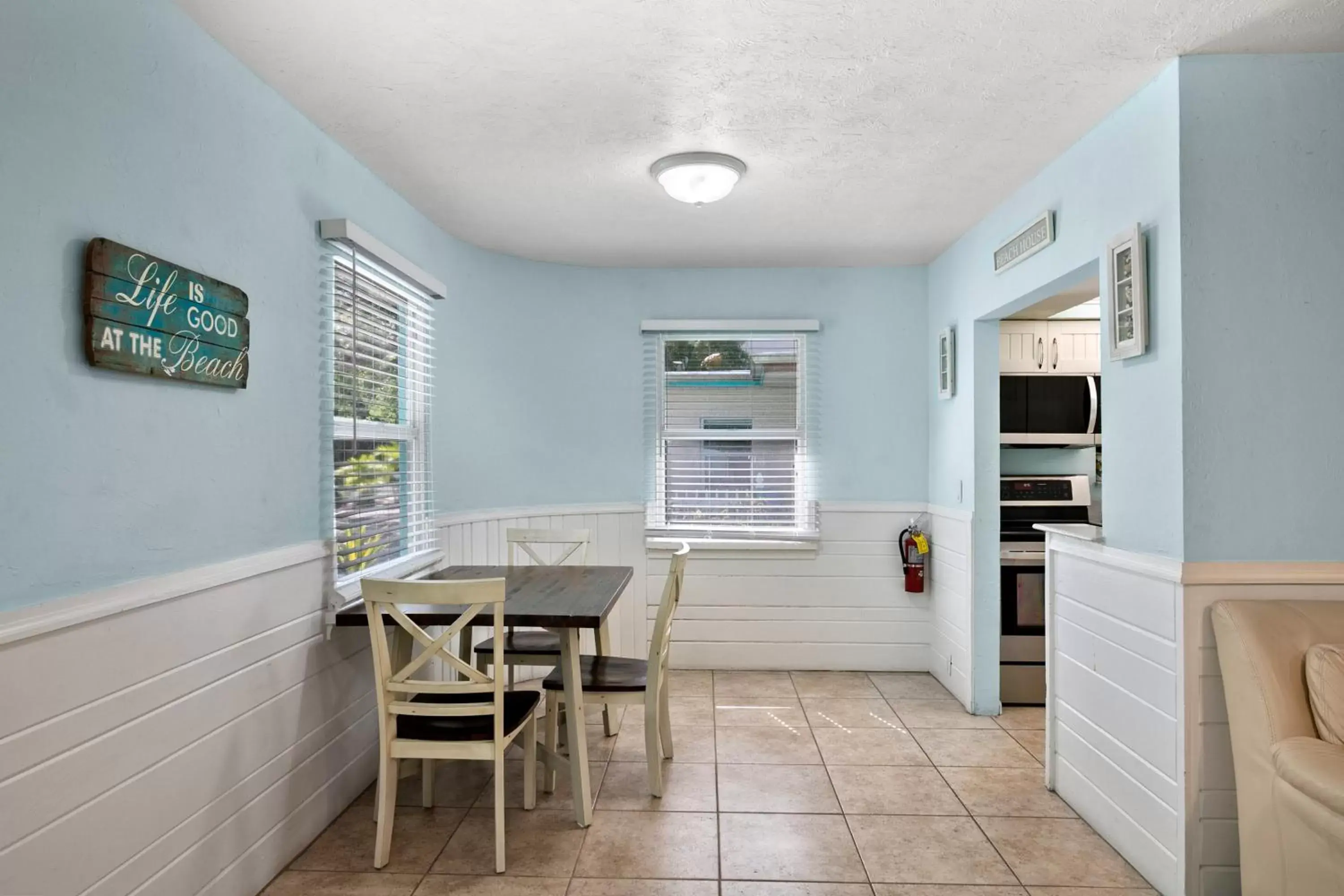 Kitchen/Kitchenette in The Ringling Beach House