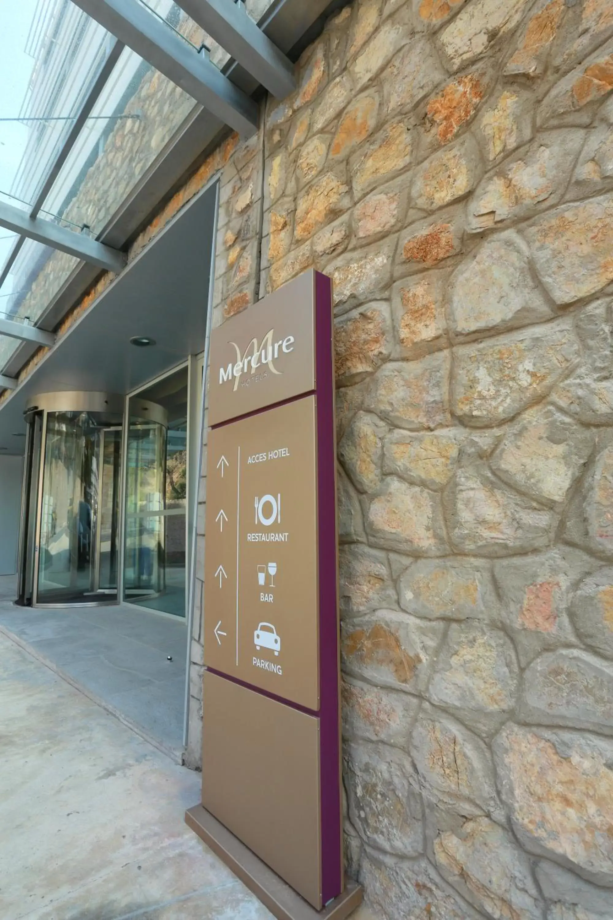 Facade/entrance in Mercure Quemado Al-Hoceima Resort