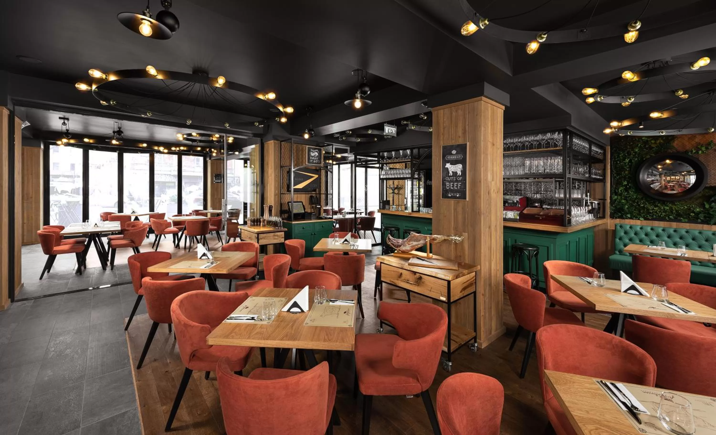 Restaurant/places to eat in Hotel Del Corso