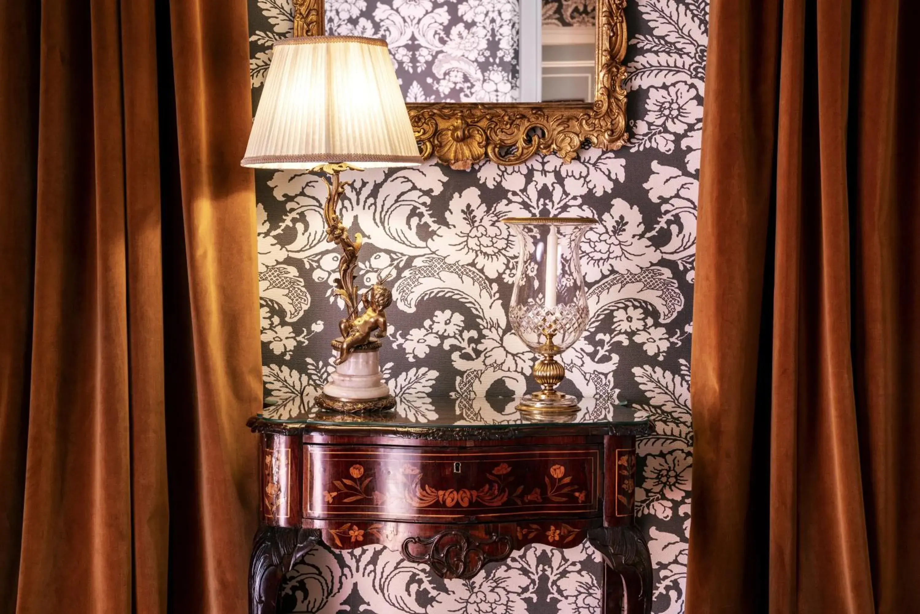 Decorative detail in Relais & Châteaux Hotel Orfila