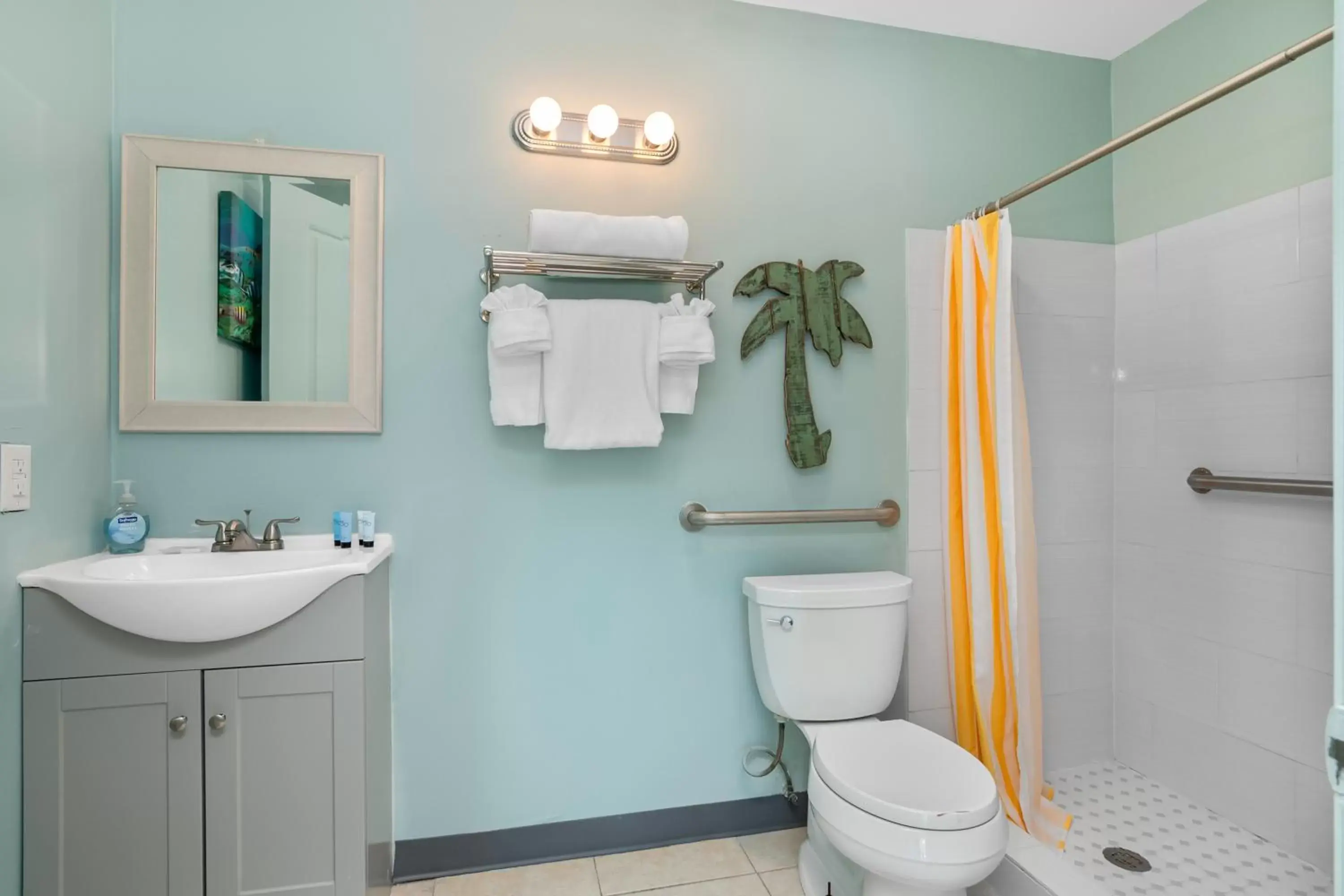 Toilet, Bathroom in Latitude 26 Waterfront Boutique Resort - Fort Myers Beach