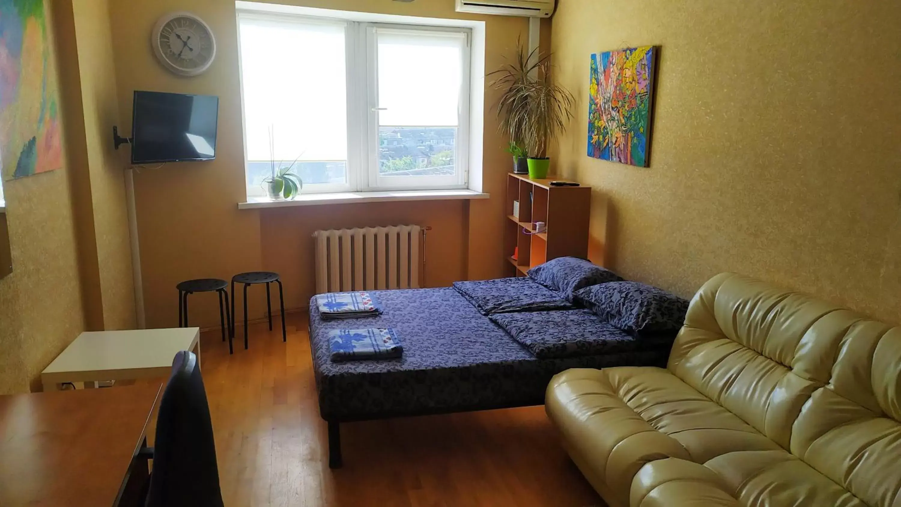 Apartment With Shared Bathroom in Alaska Fox Apartment With Shared Bathroom in Alaska Fox