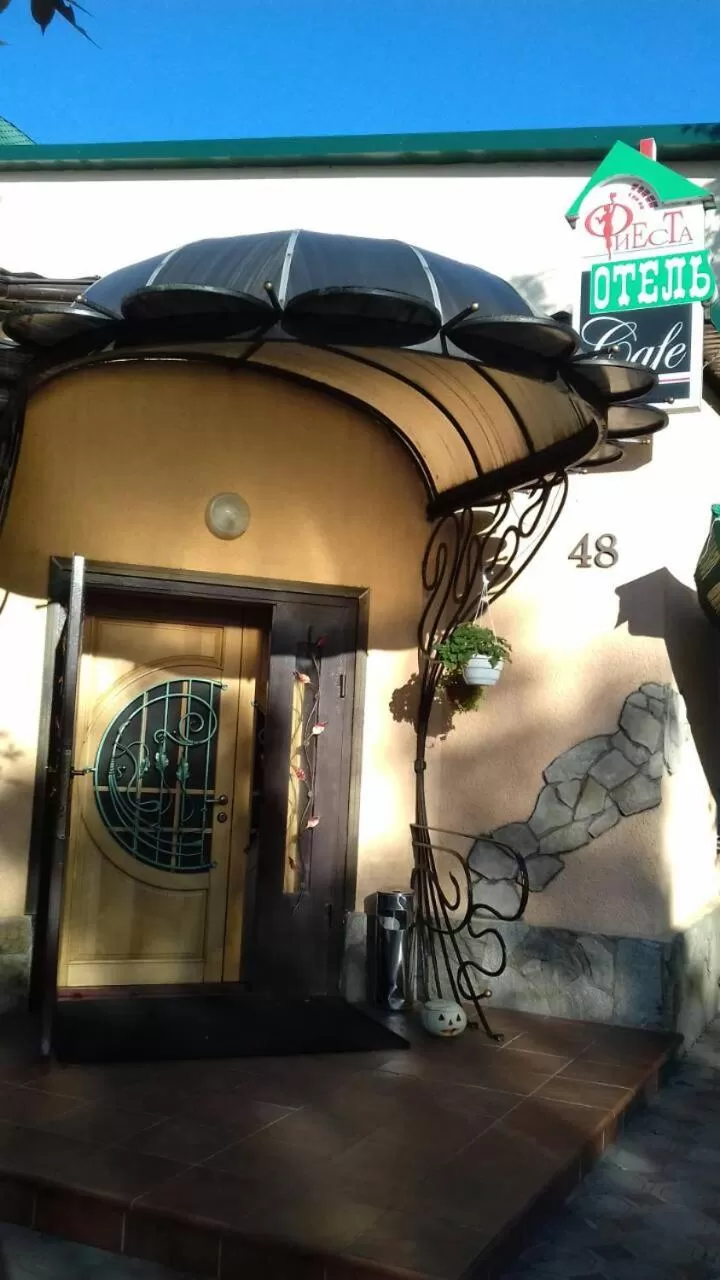 Property building in Fiesta