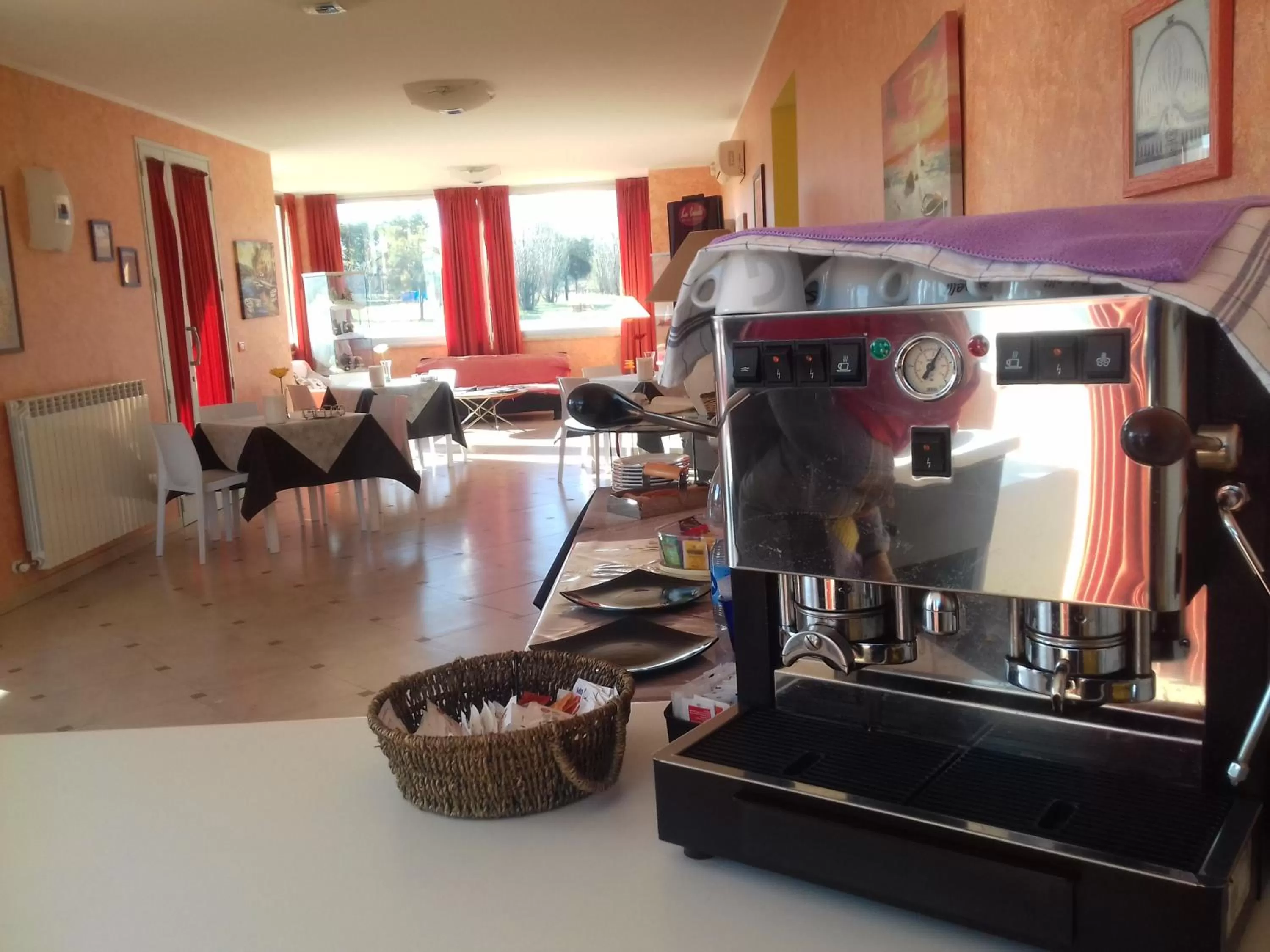 Lounge or bar in B&B Lu Casale