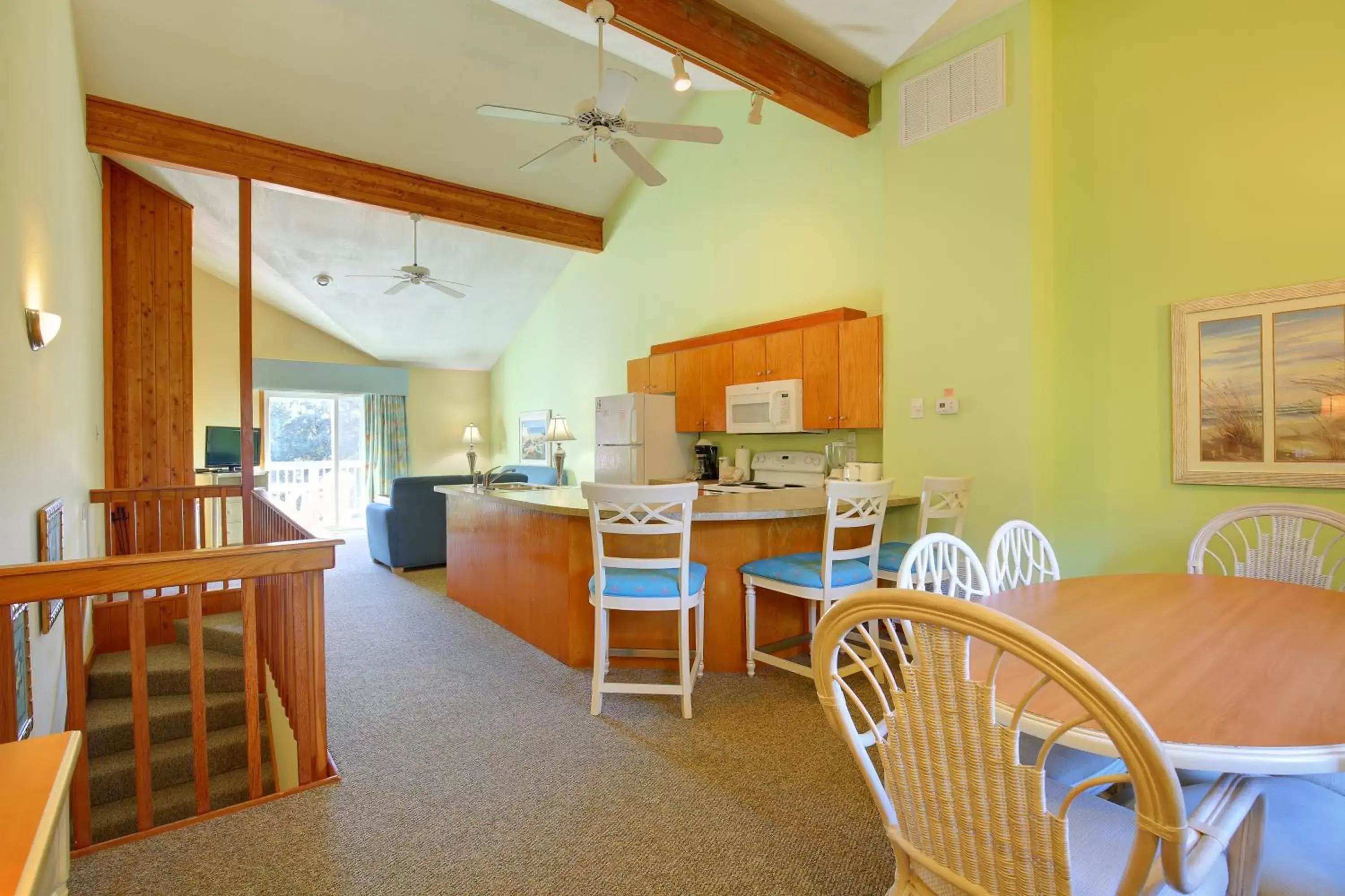 Kitchen or kitchenette, Kitchen/Kitchenette in Ocean Pines Resort by Capital Vacations
