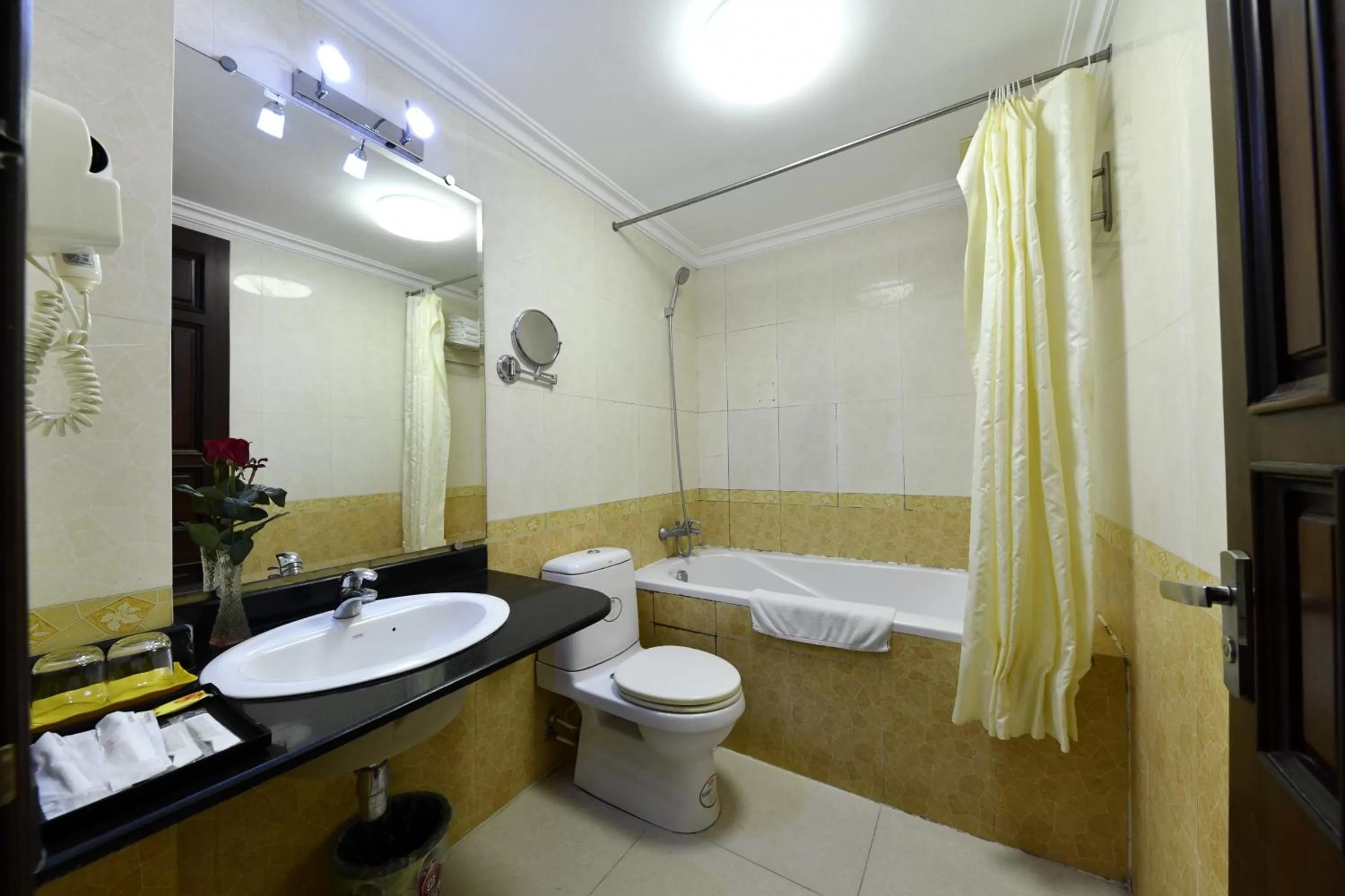 Toilet in Phoenix Legend Hotel Hanoi