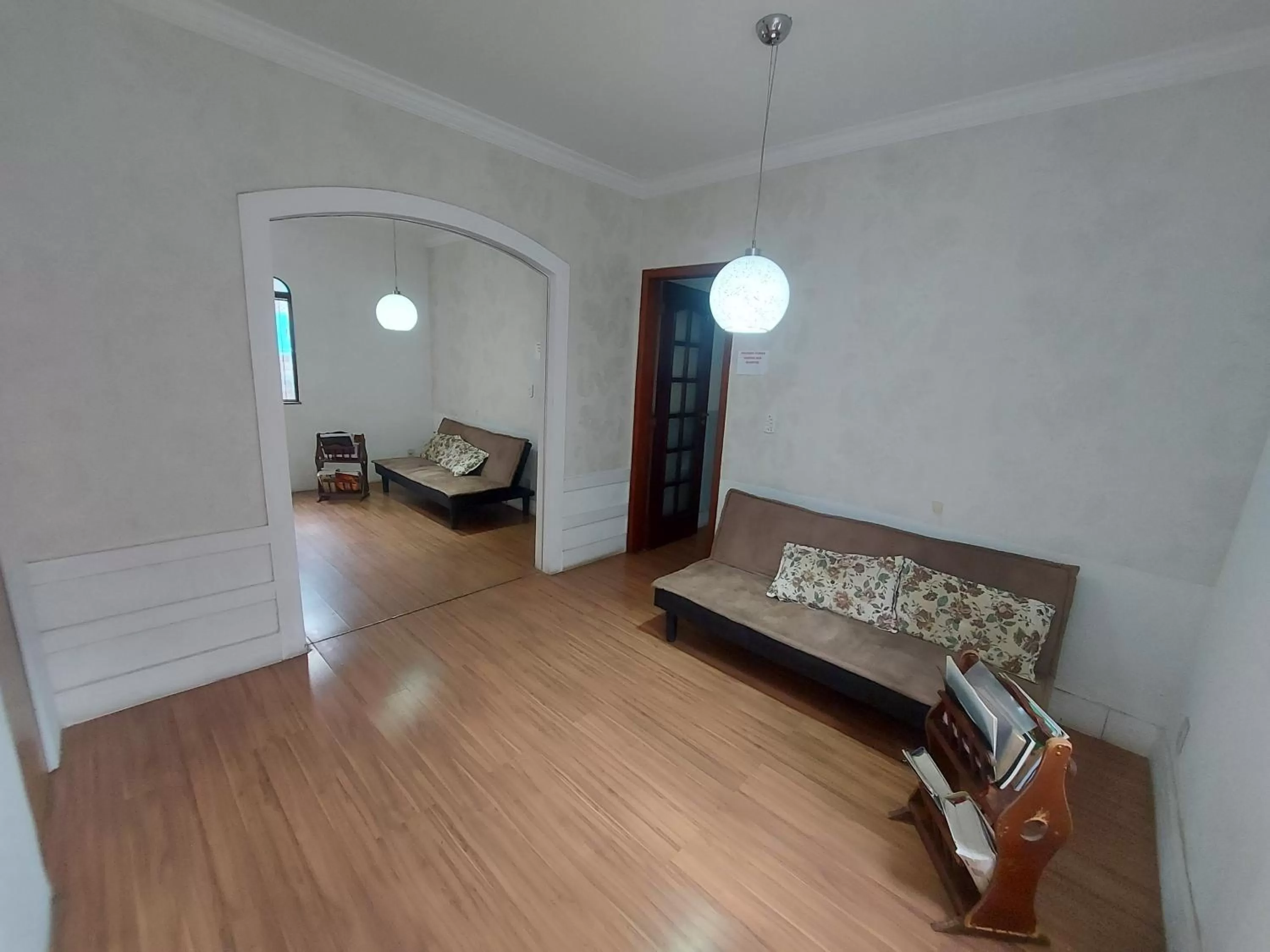 Seating area, Bed in Pousada Casa Familia