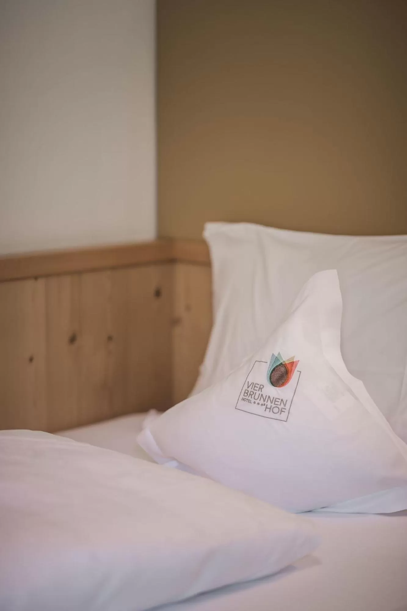 Bed in Vierbrunnenhof