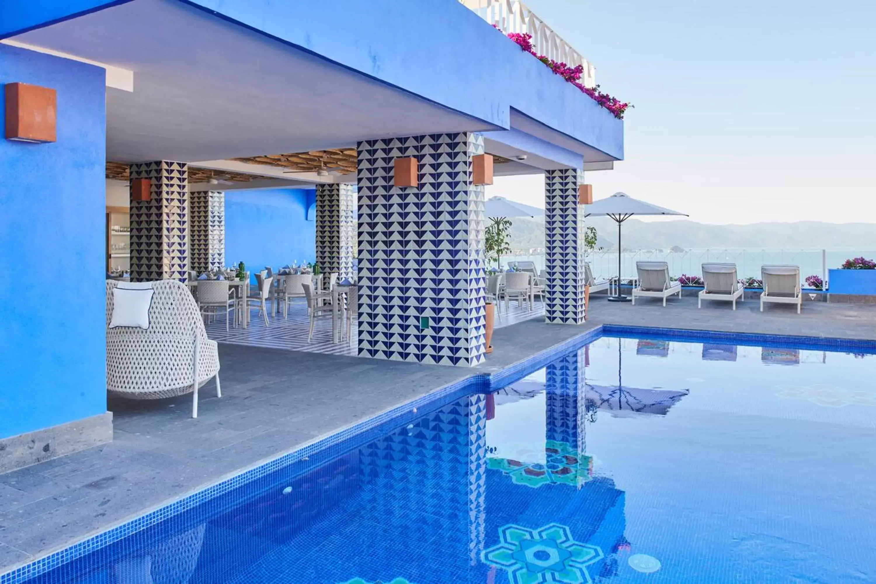 Swimming Pool in Hotel Luxury Patio Azul